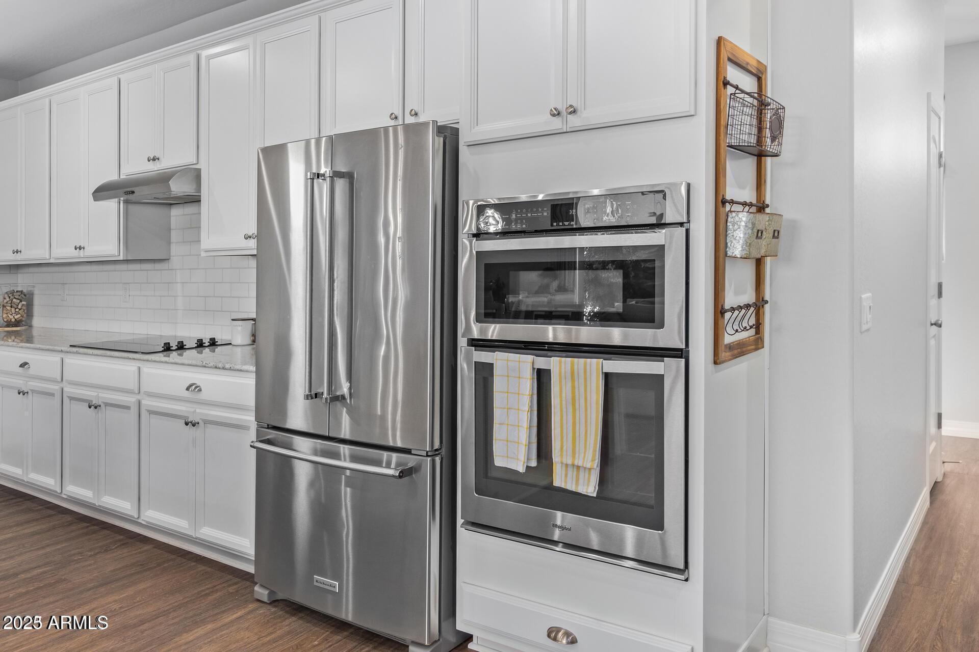 16611 W Sierra Street