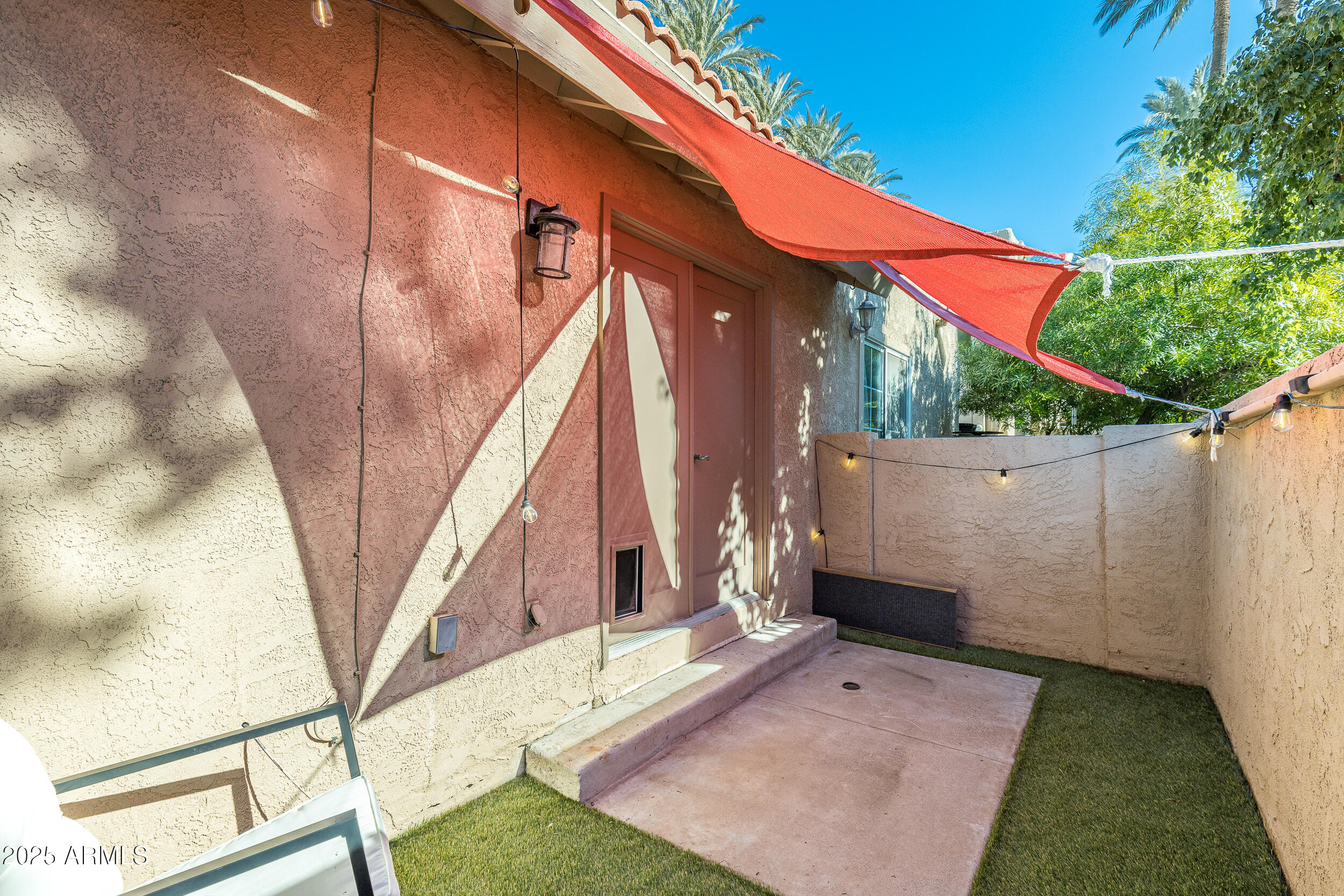 4540 N 44TH Street, 54