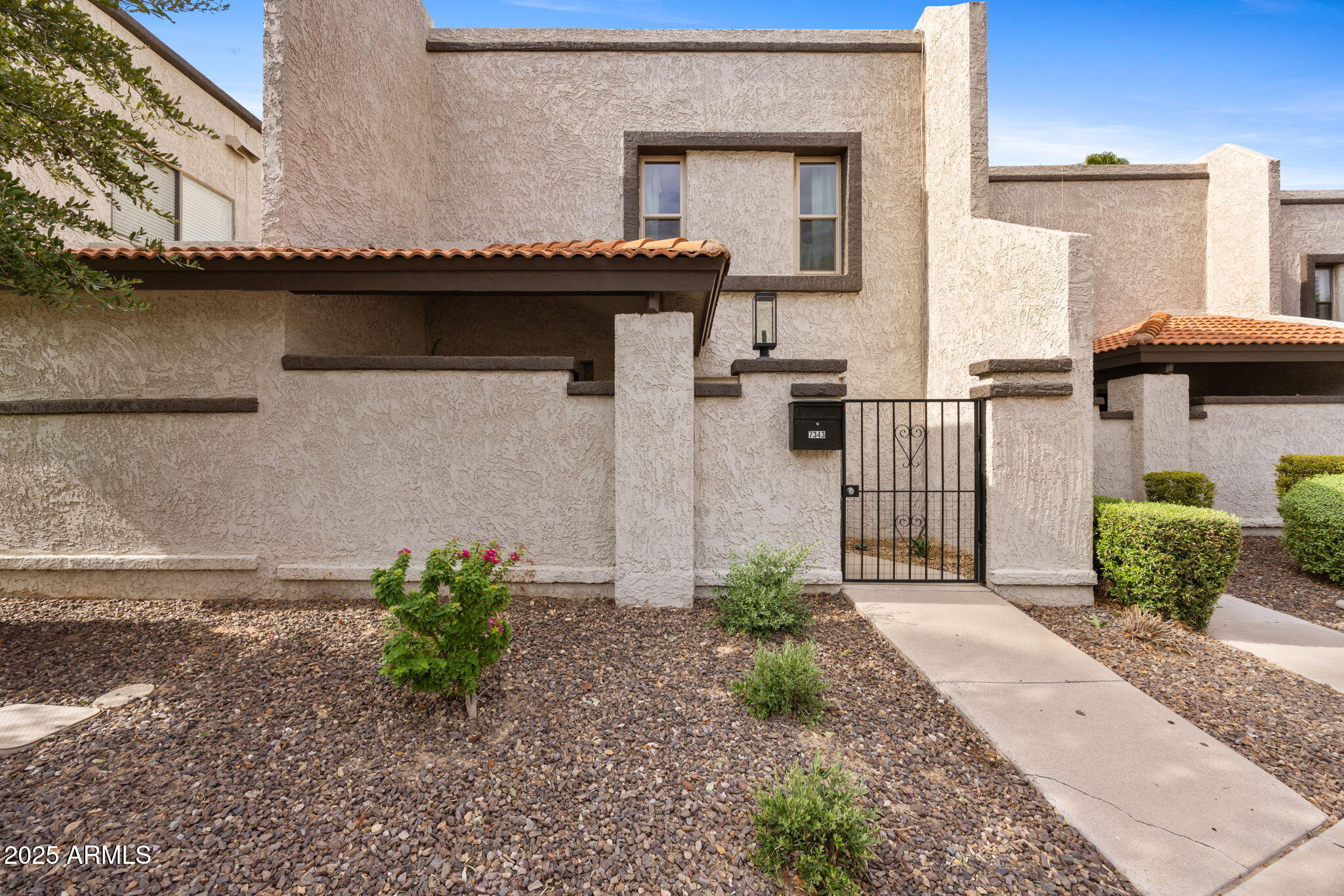 7343 E NORTHLAND Drive