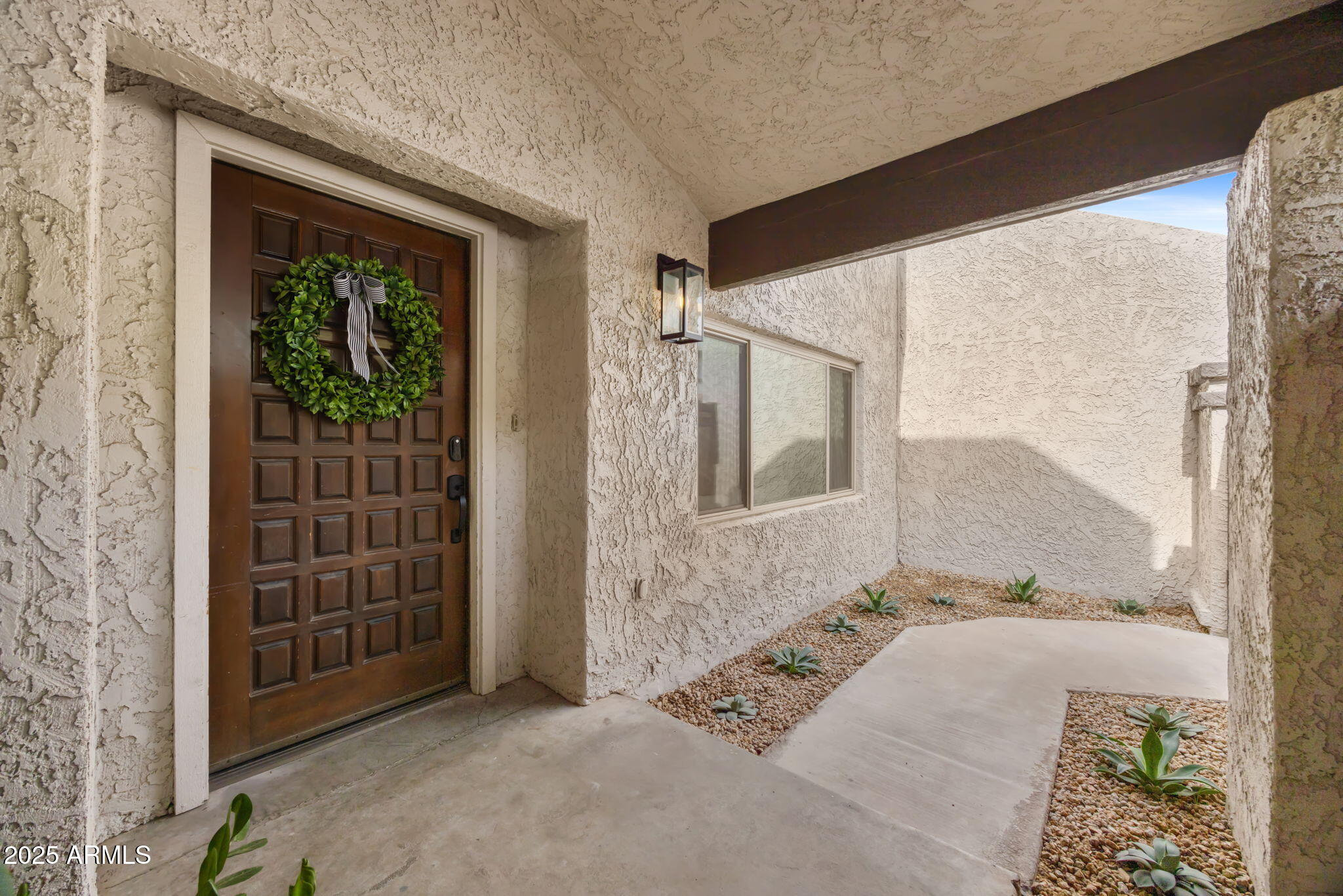 7343 E NORTHLAND Drive