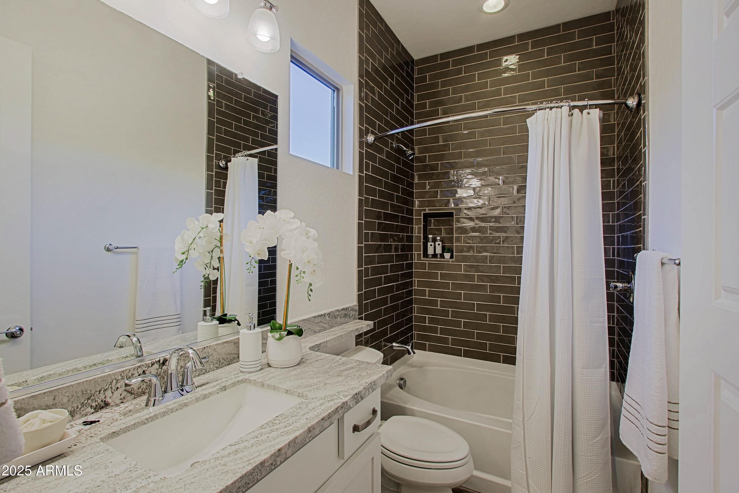 17938 E VISTA DESIERTO