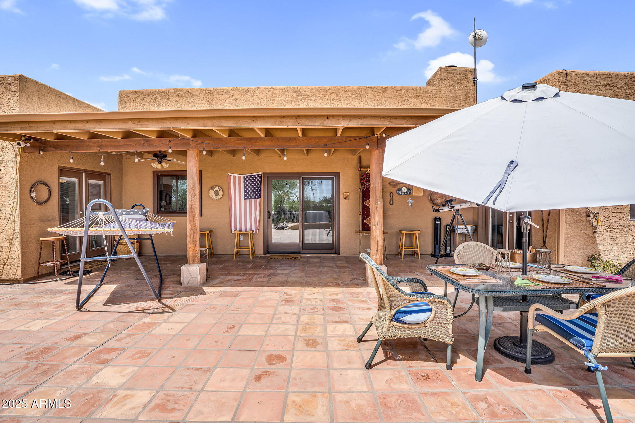 6017 E RANCHO DEL ORO Drive