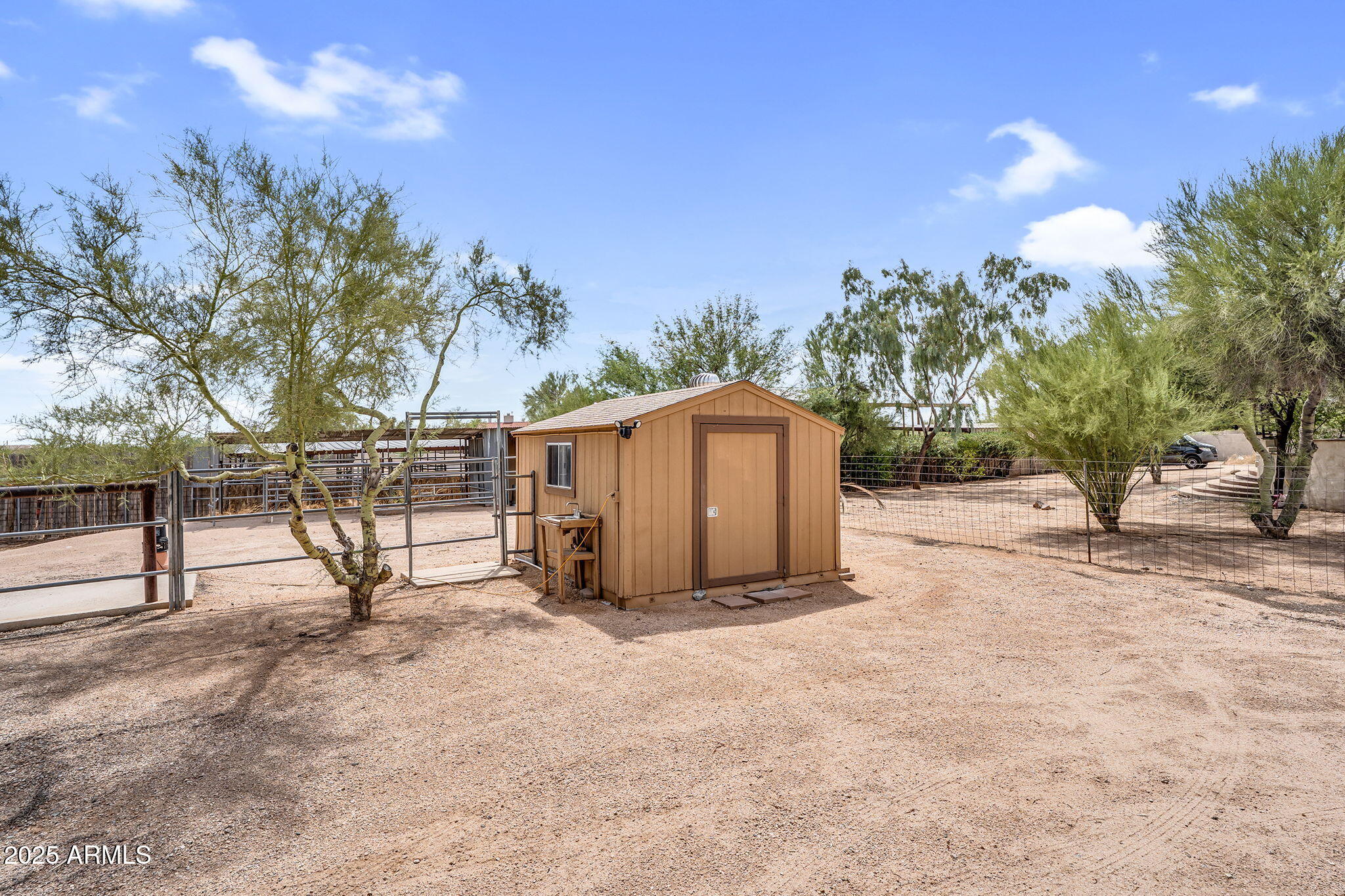 6017 E RANCHO DEL ORO Drive