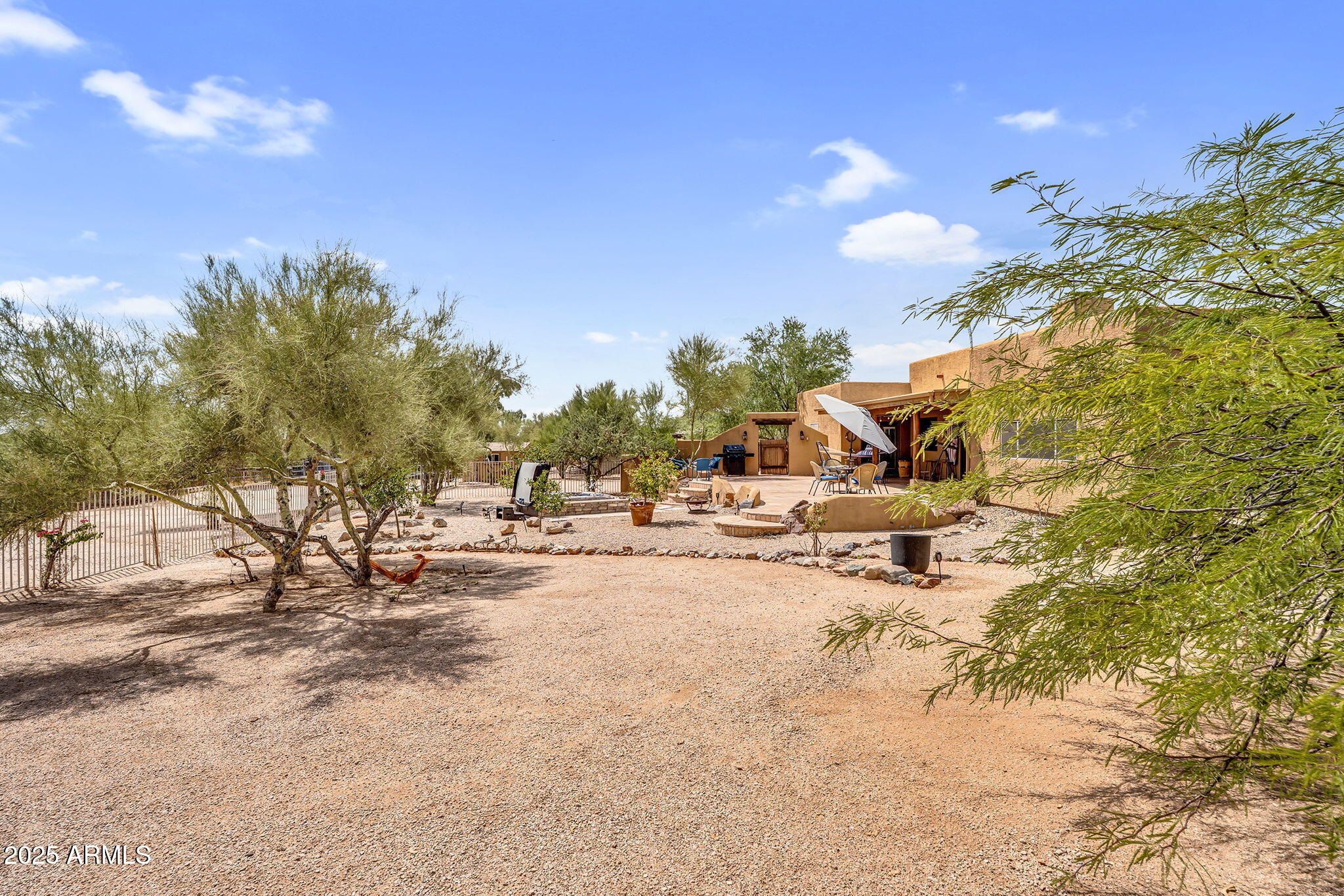 6017 E RANCHO DEL ORO Drive