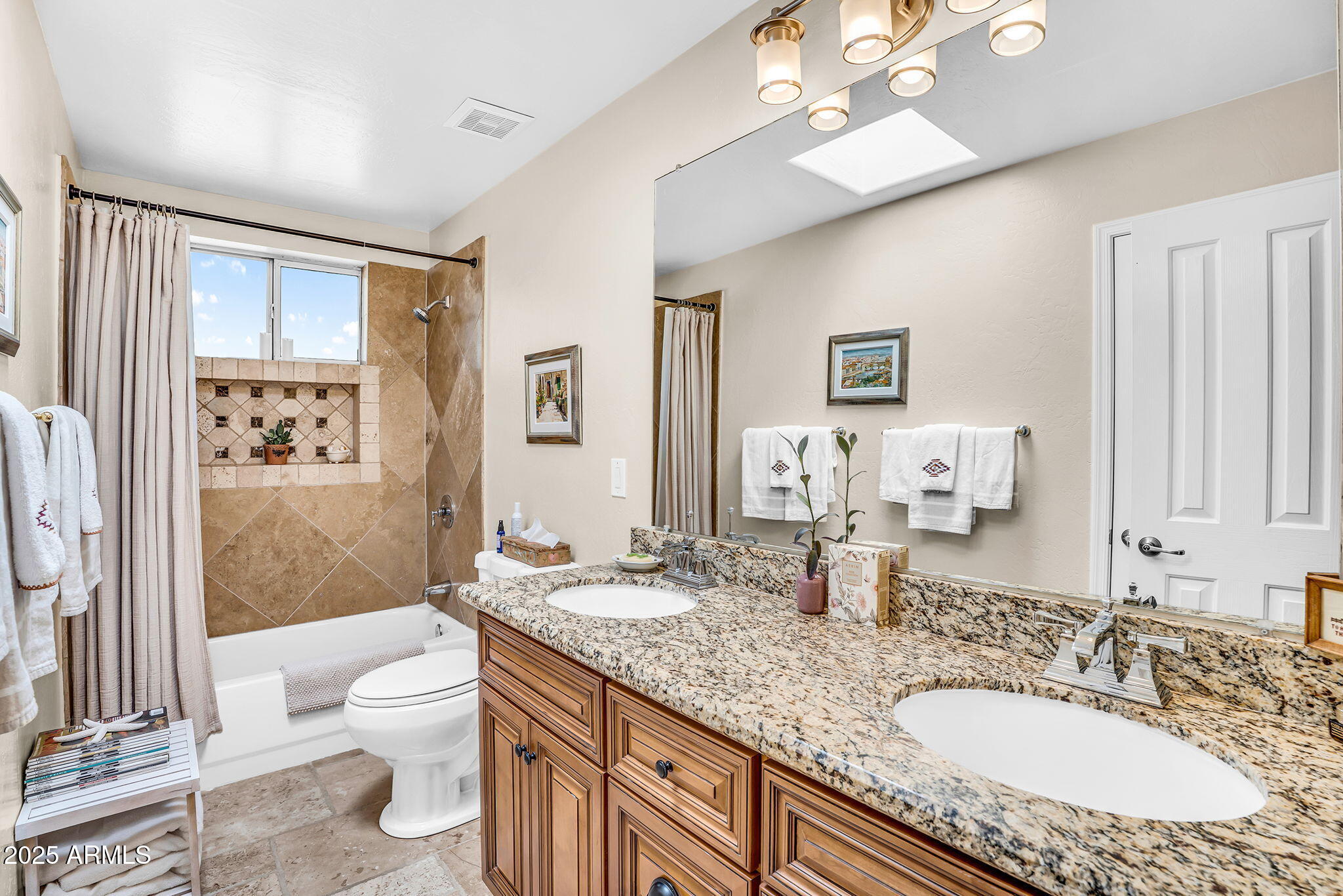 6017 E RANCHO DEL ORO Drive