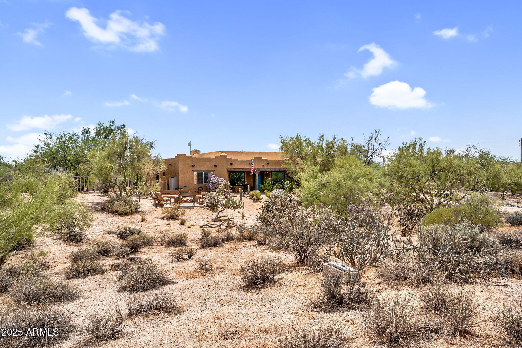 6017 E RANCHO DEL ORO Drive