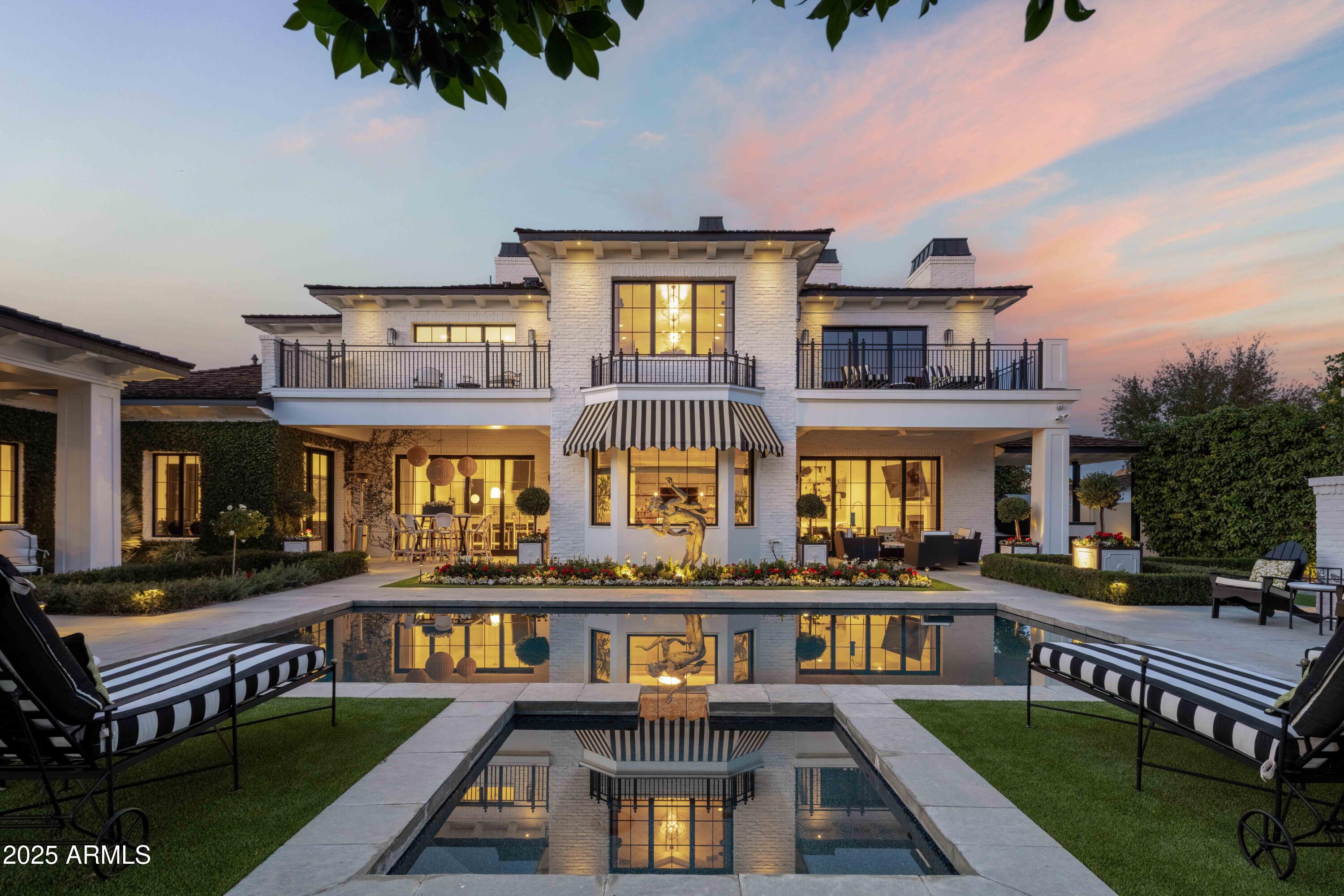 5915 E Calle Del Sud