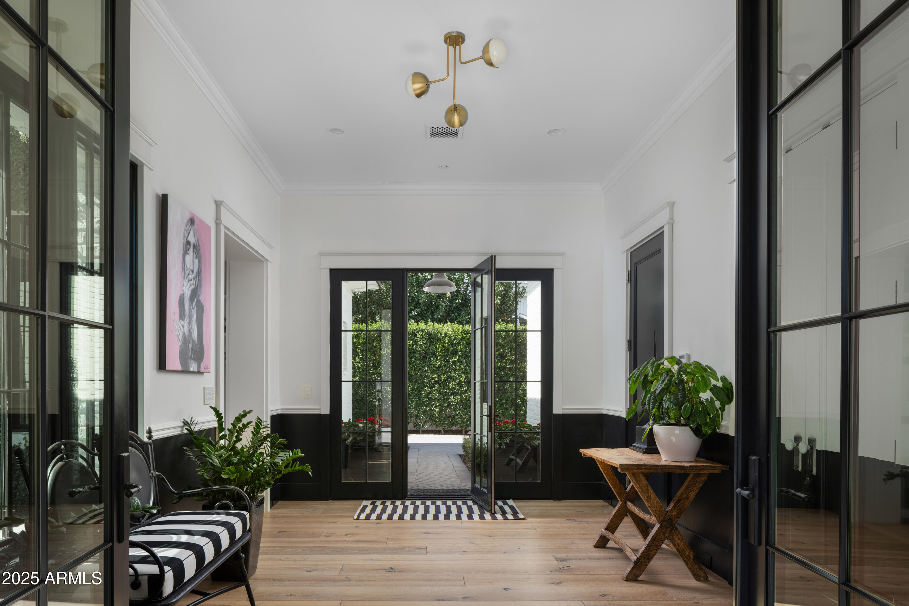 5915 E Calle Del Sud