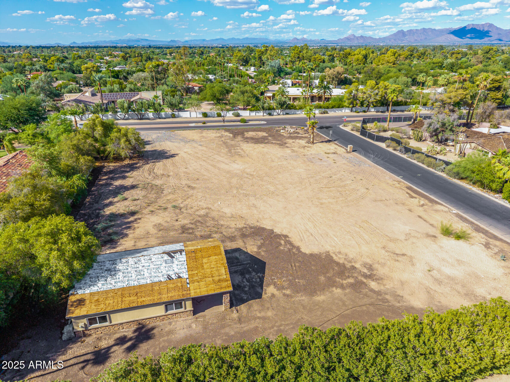 6601 E MOCKINGBIRD Lane, 15