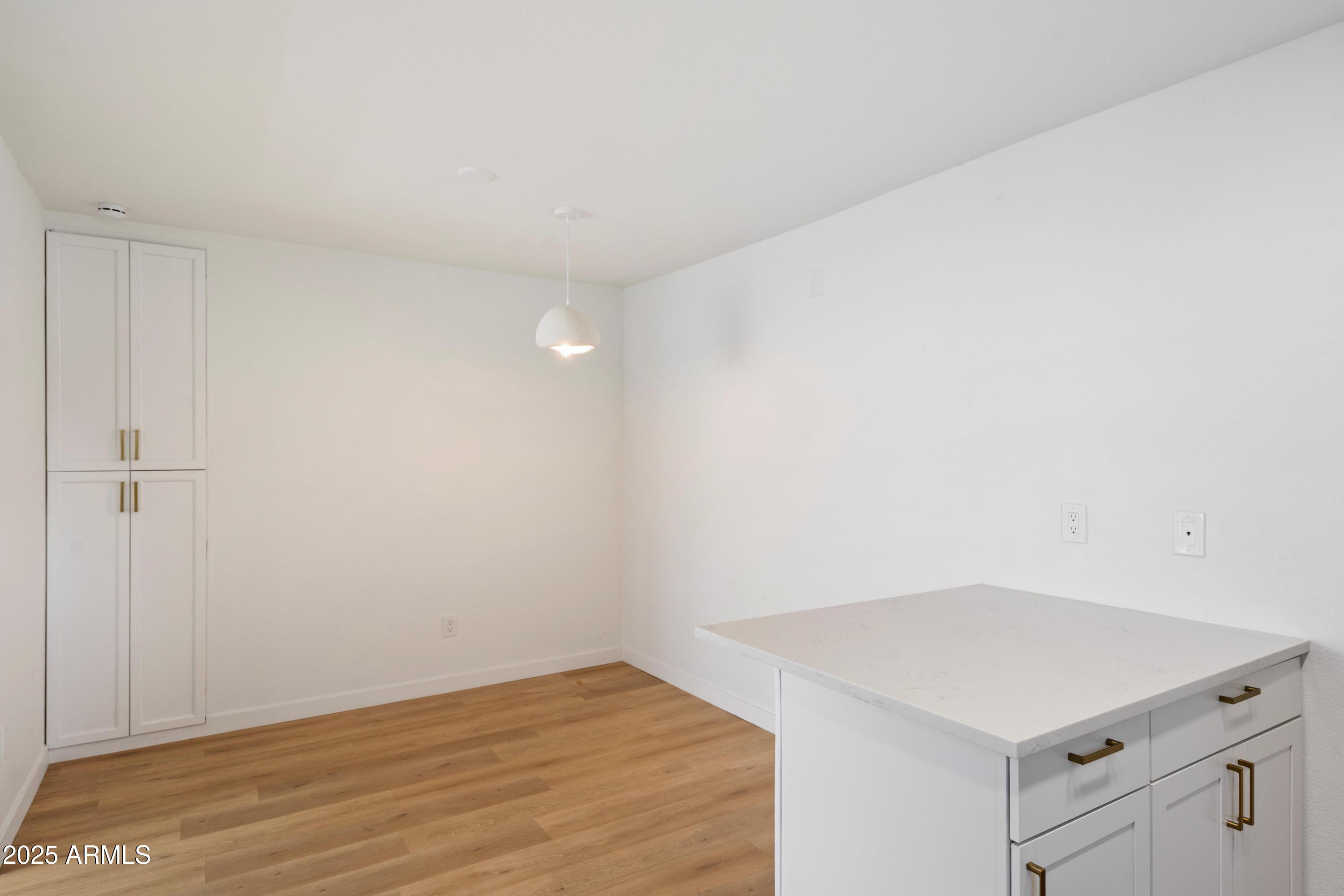 16041 N 31ST Street 12