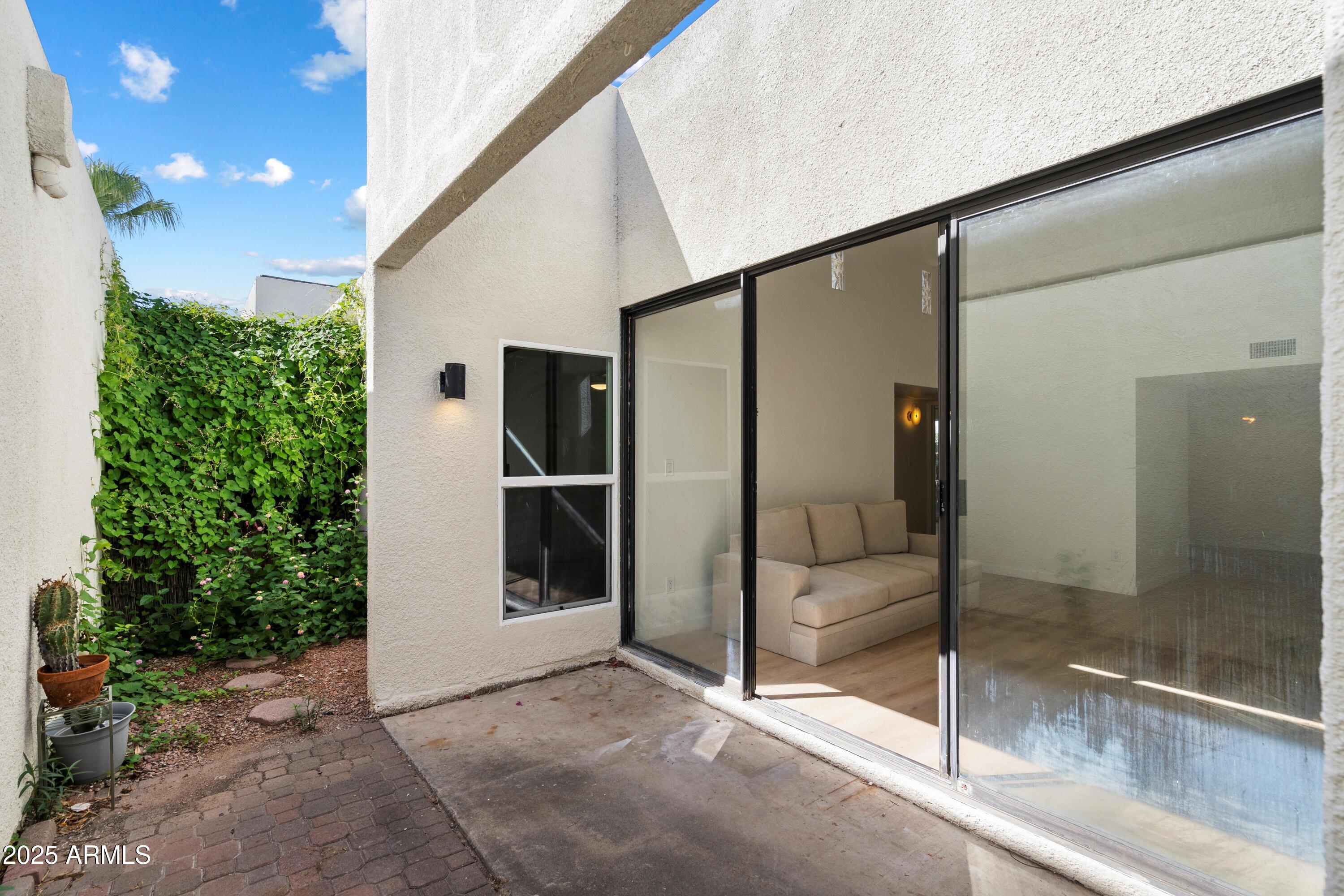 16041 N 31ST Street 12