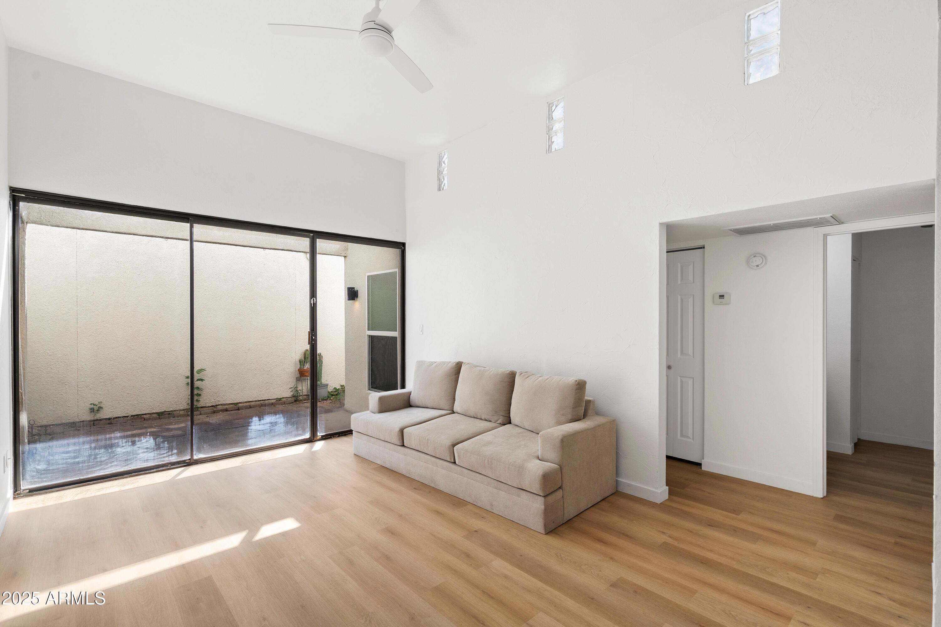 16041 N 31ST Street 12