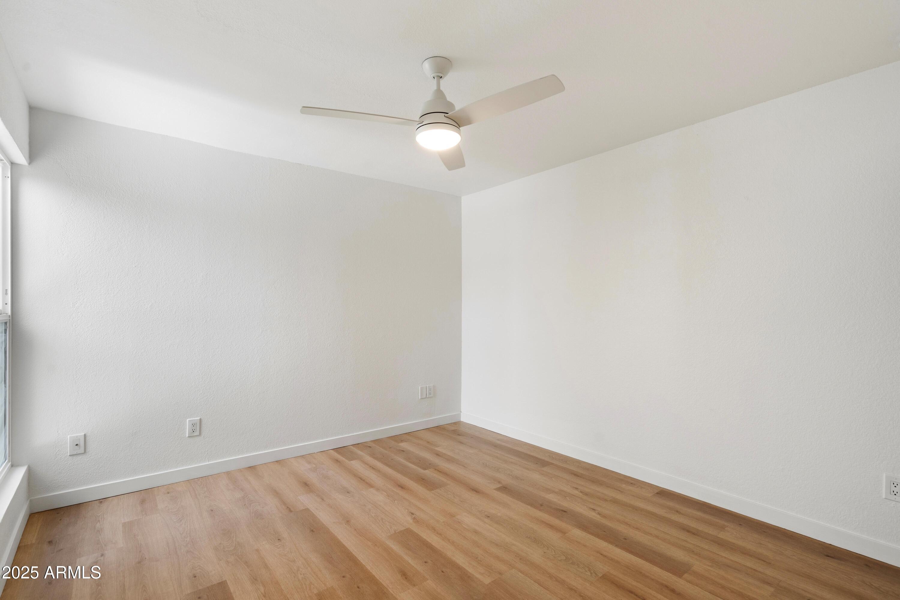 16041 N 31ST Street 12