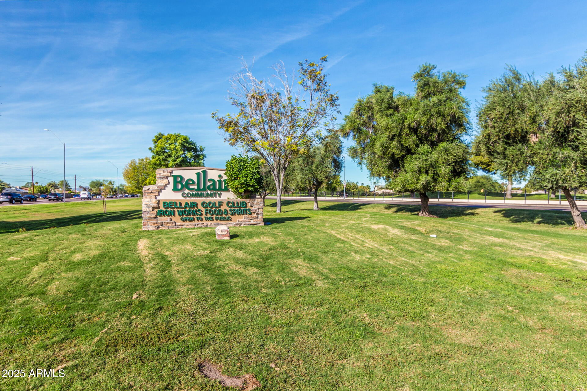 4504 W CONTINENTAL Drive