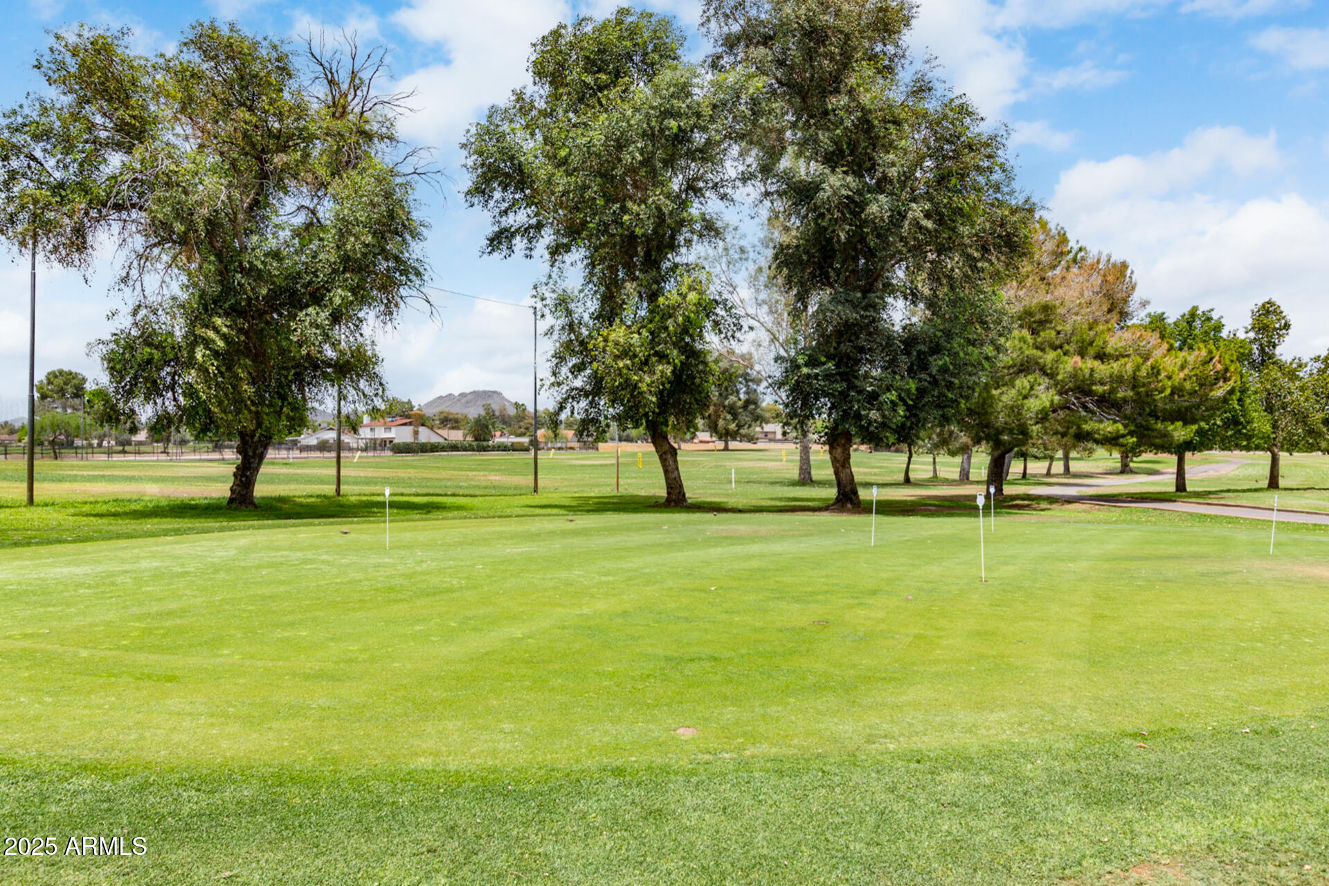 4504 W CONTINENTAL Drive