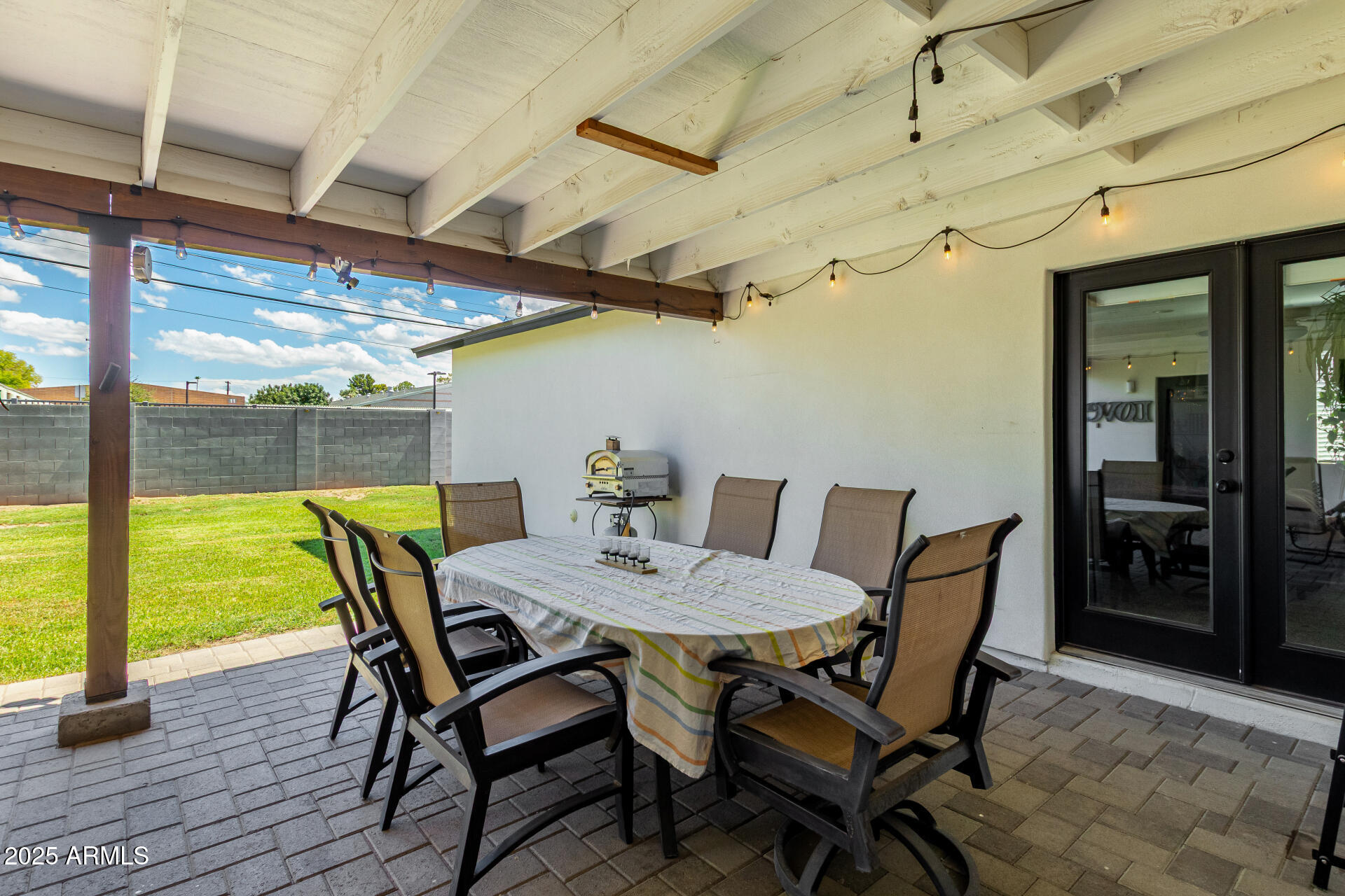 3439 N 45TH Place