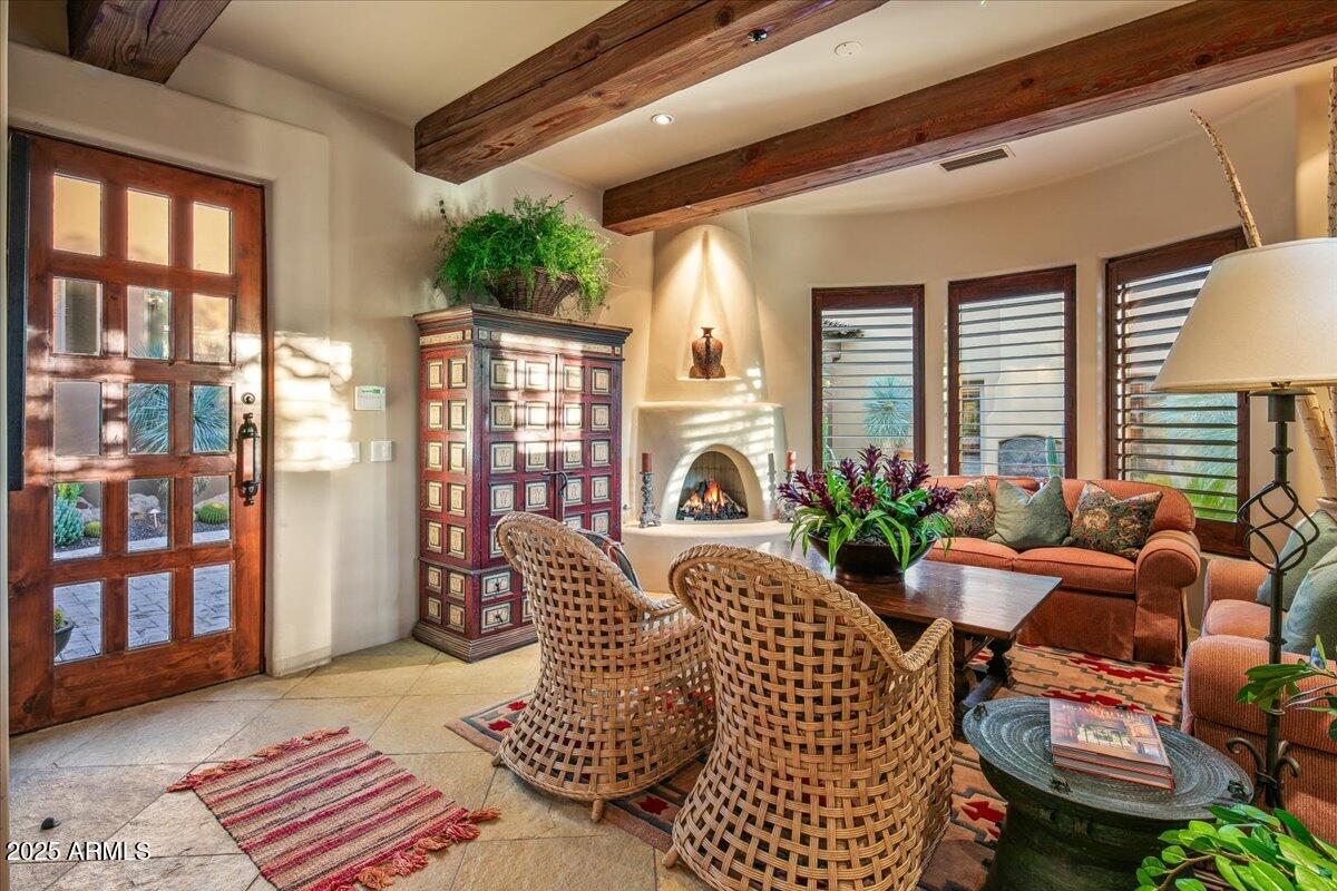 7311 E ARROYO HONDO Road