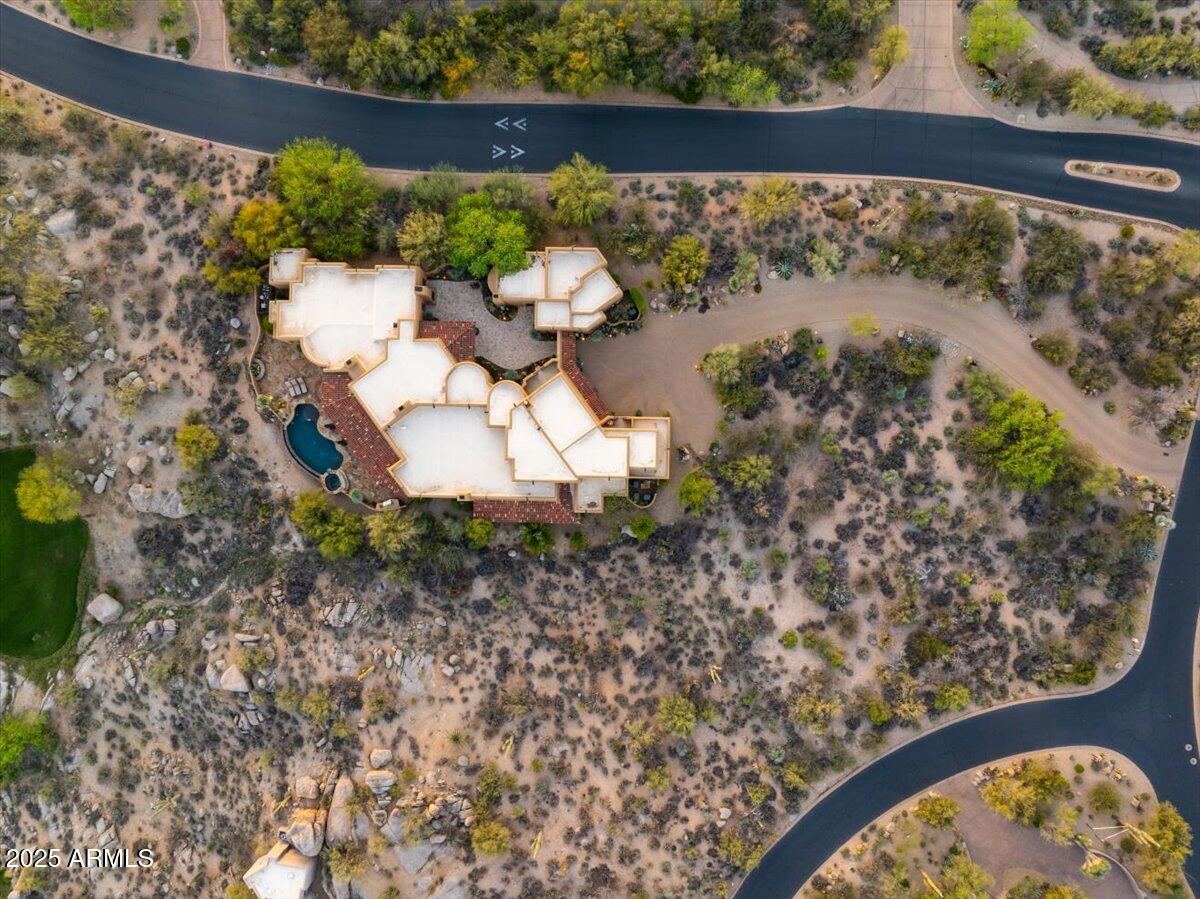 7311 E ARROYO HONDO Road