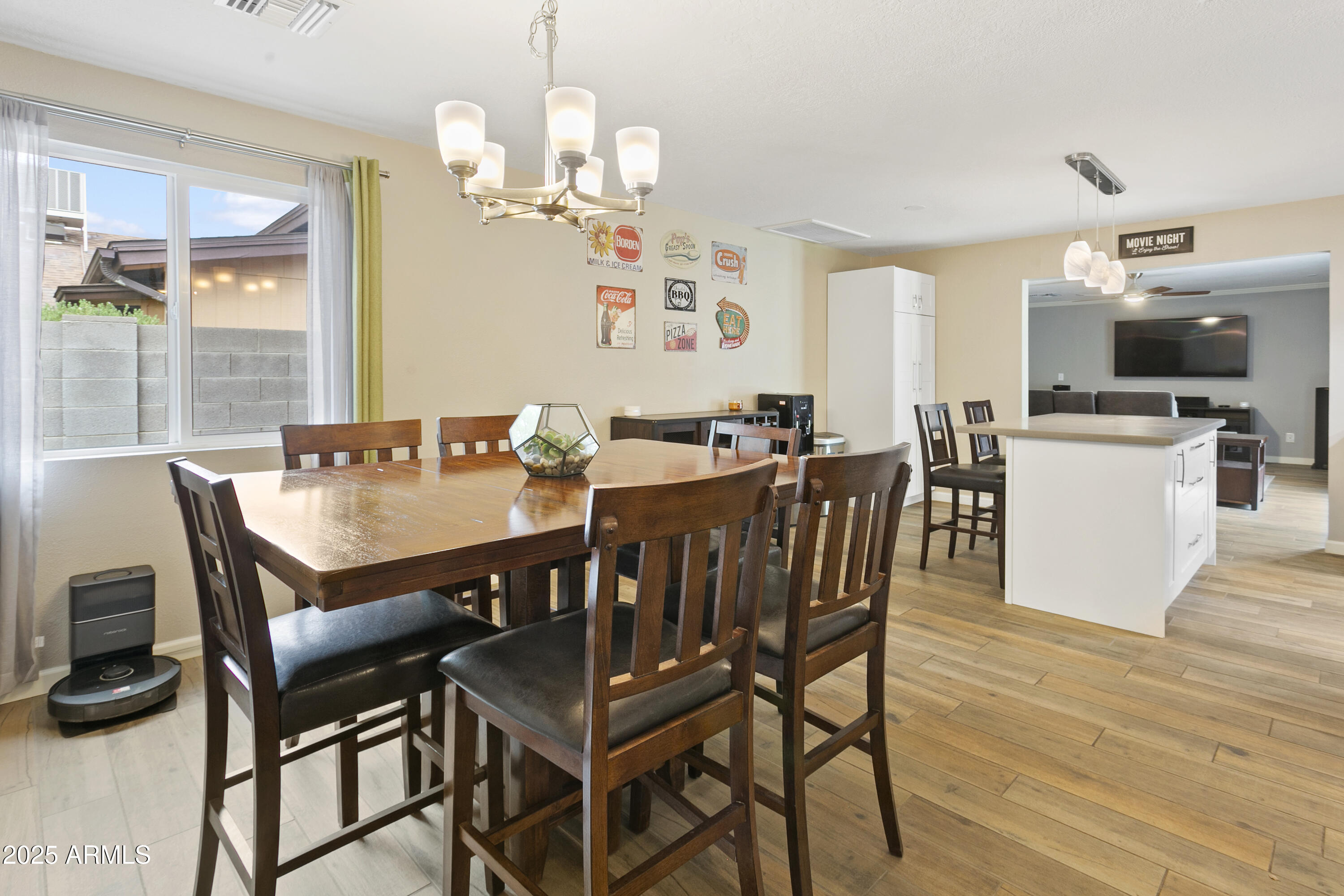 1808 W KEATING Avenue