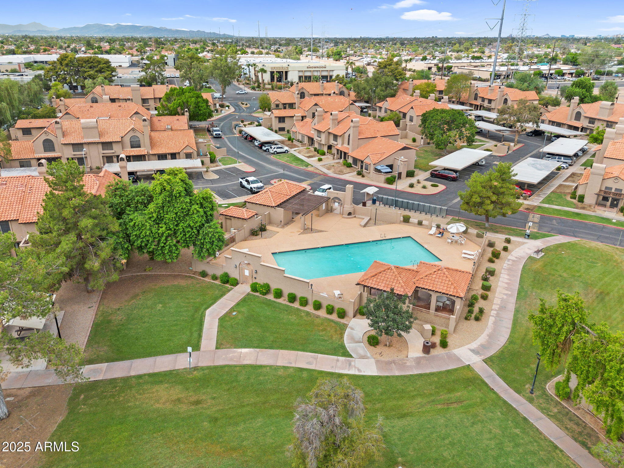 3491 N ARIZONA Avenue, 83