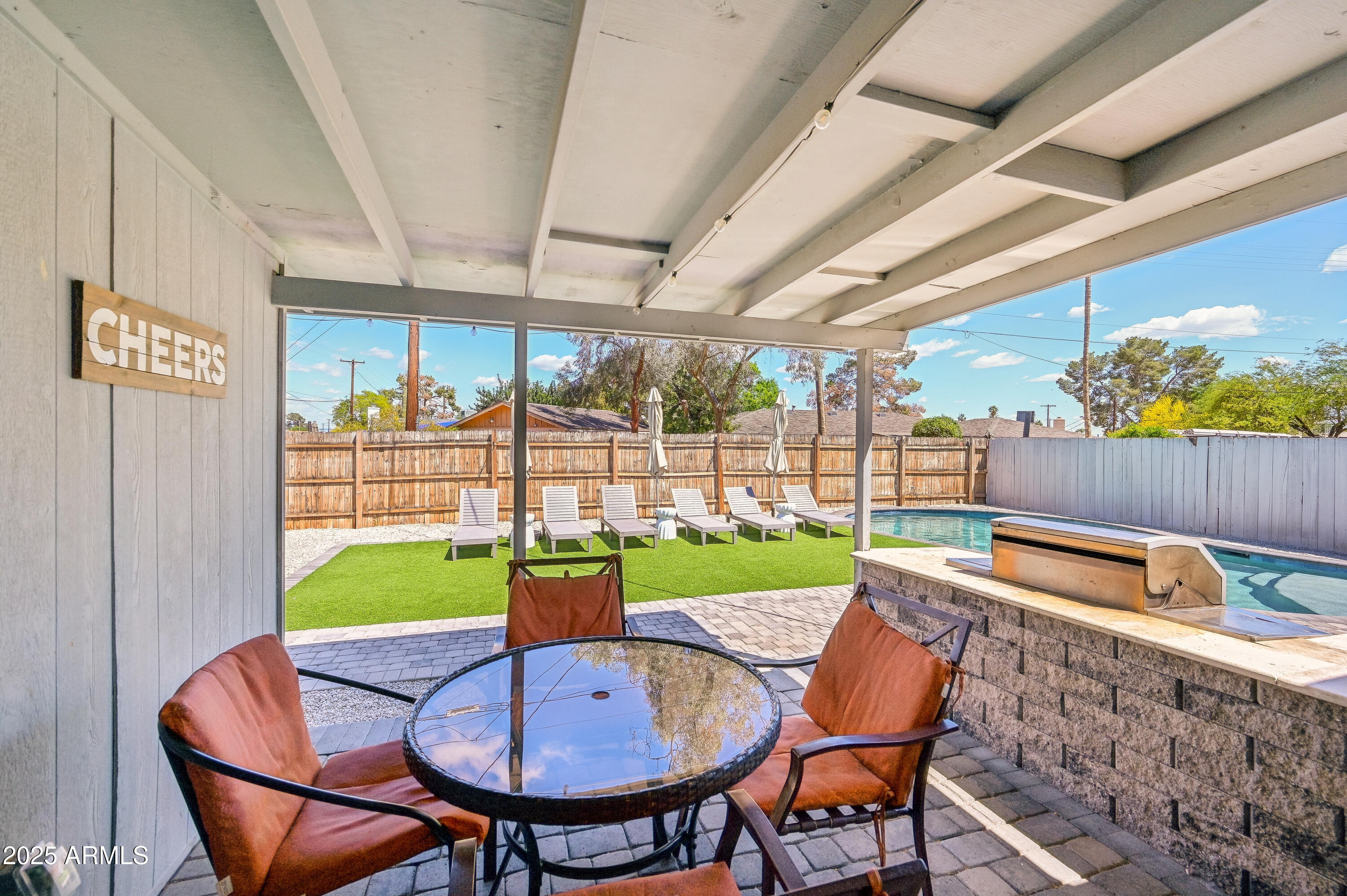 2045 N 68TH Street