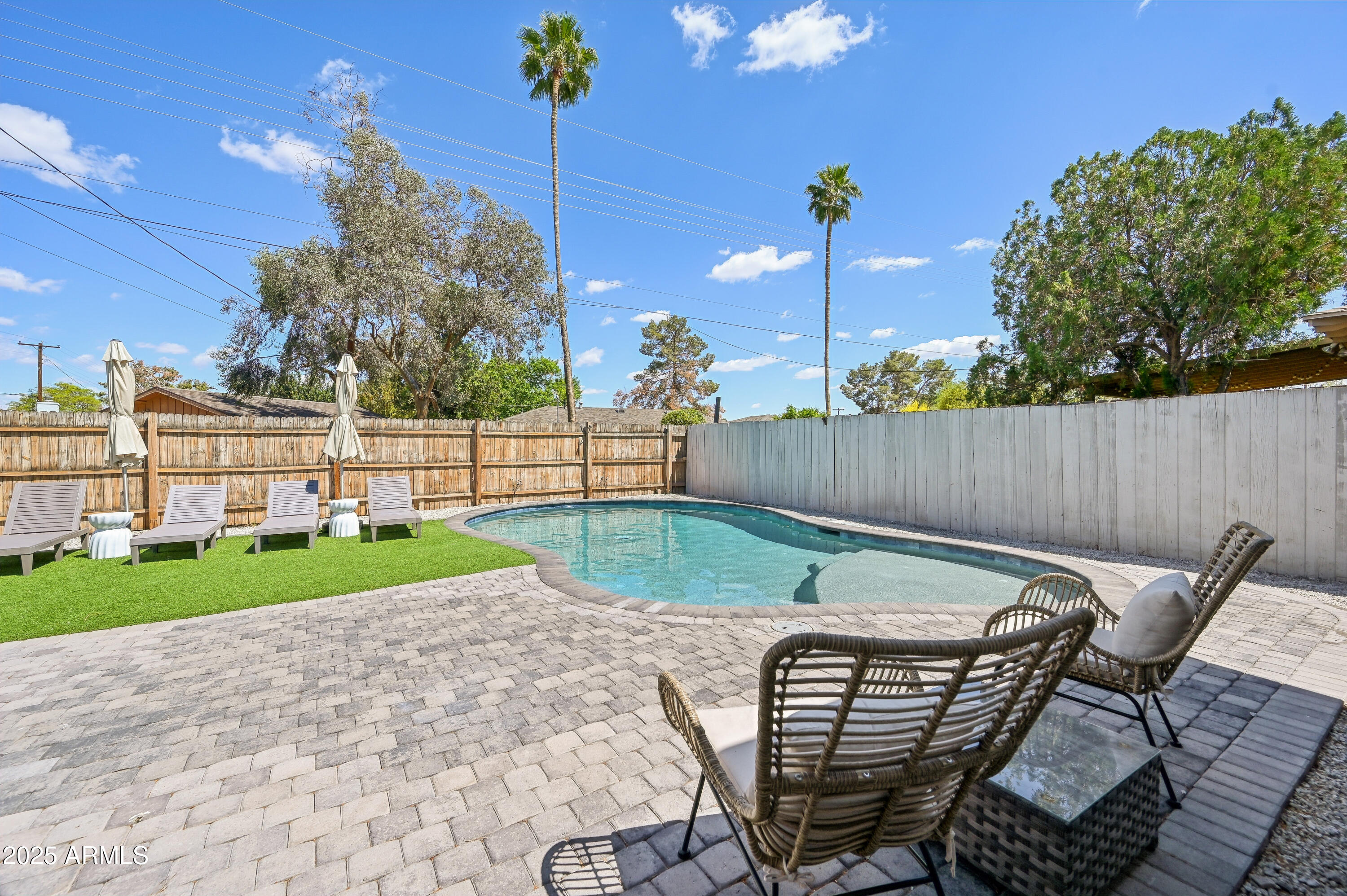 2045 N 68TH Street