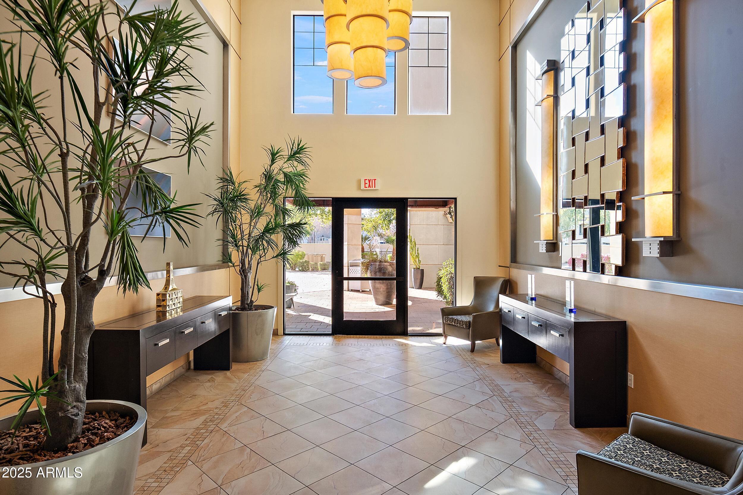 7291 N SCOTTSDALE Road, 2009