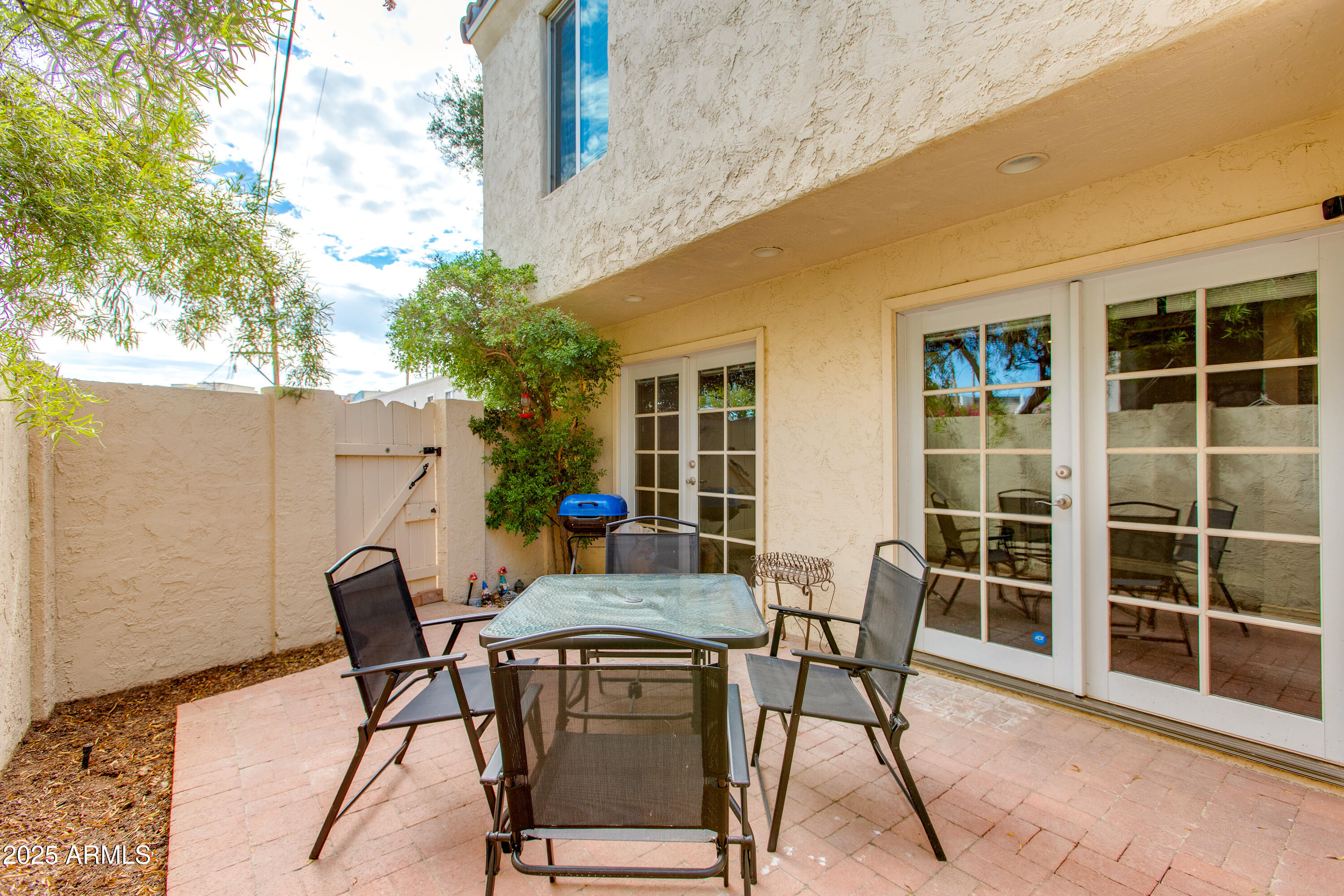 4848 N 73RD Street