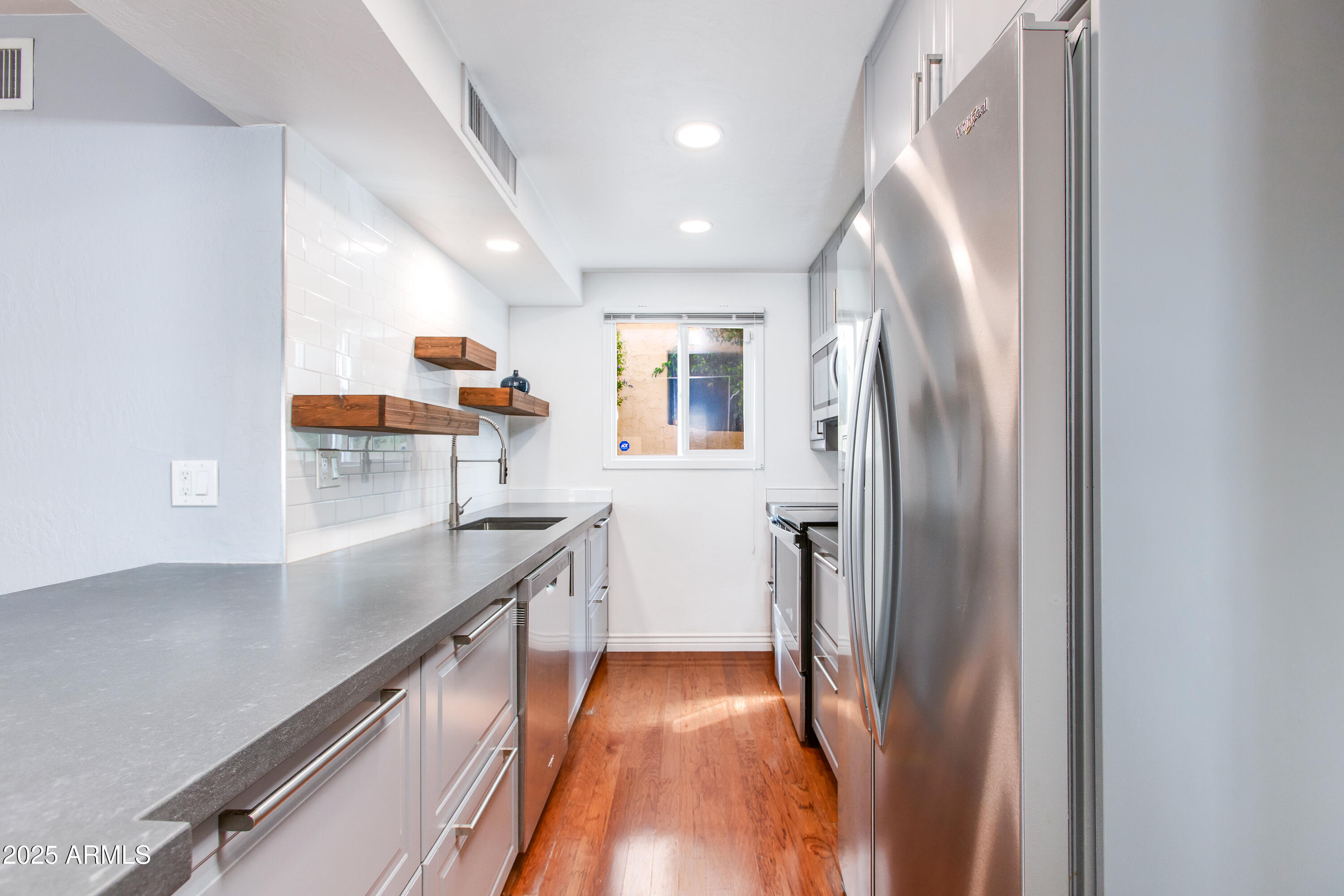 4848 N 73RD Street