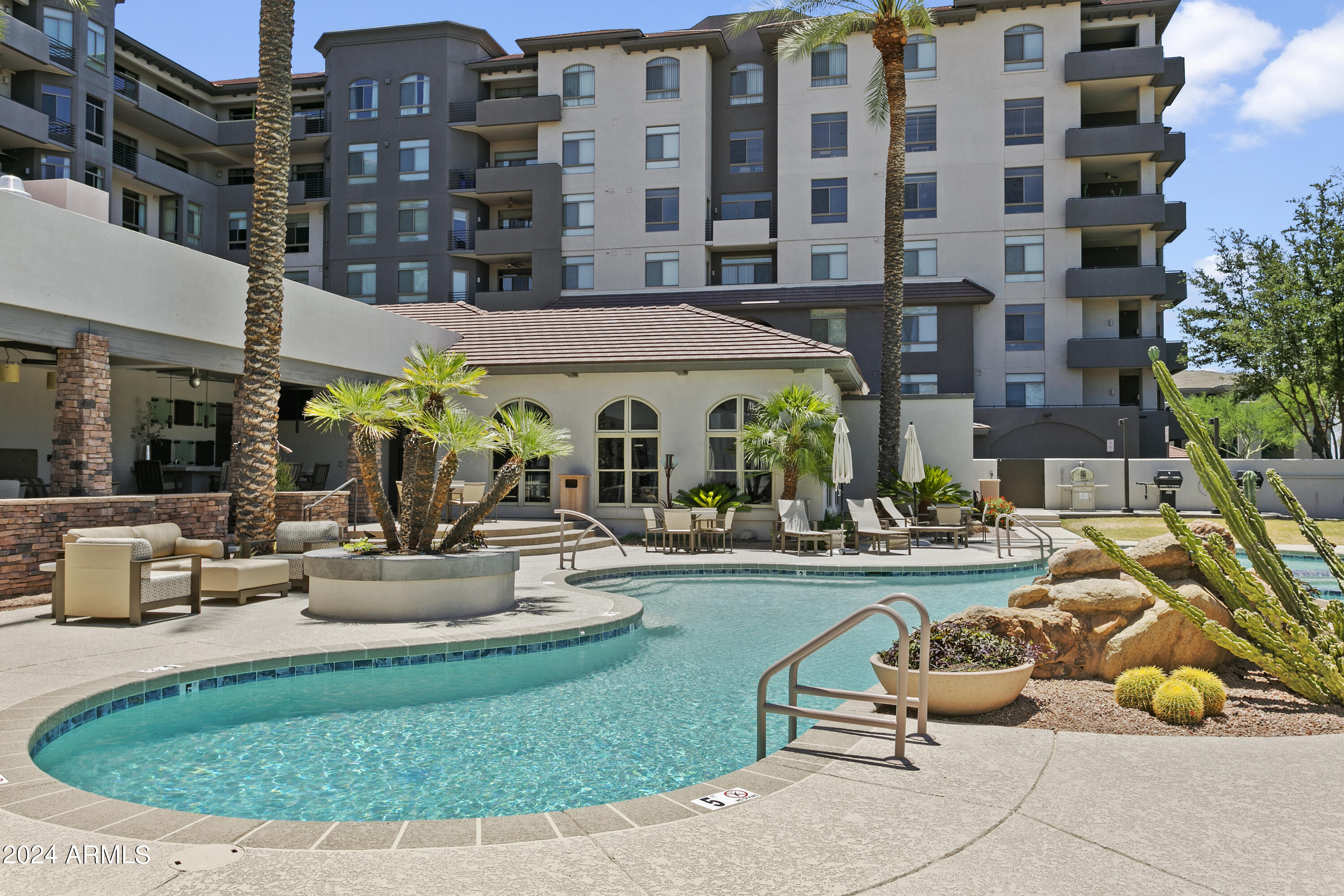 15802 N 71ST Street 307