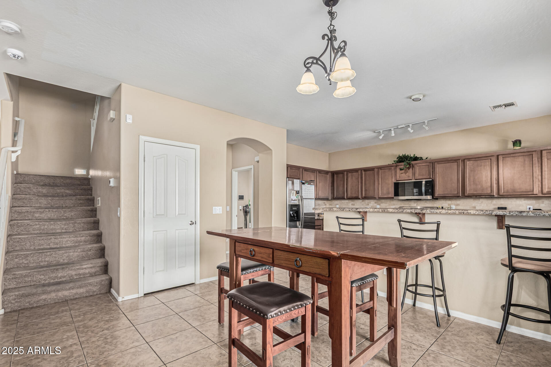 4344 E Alamo Street