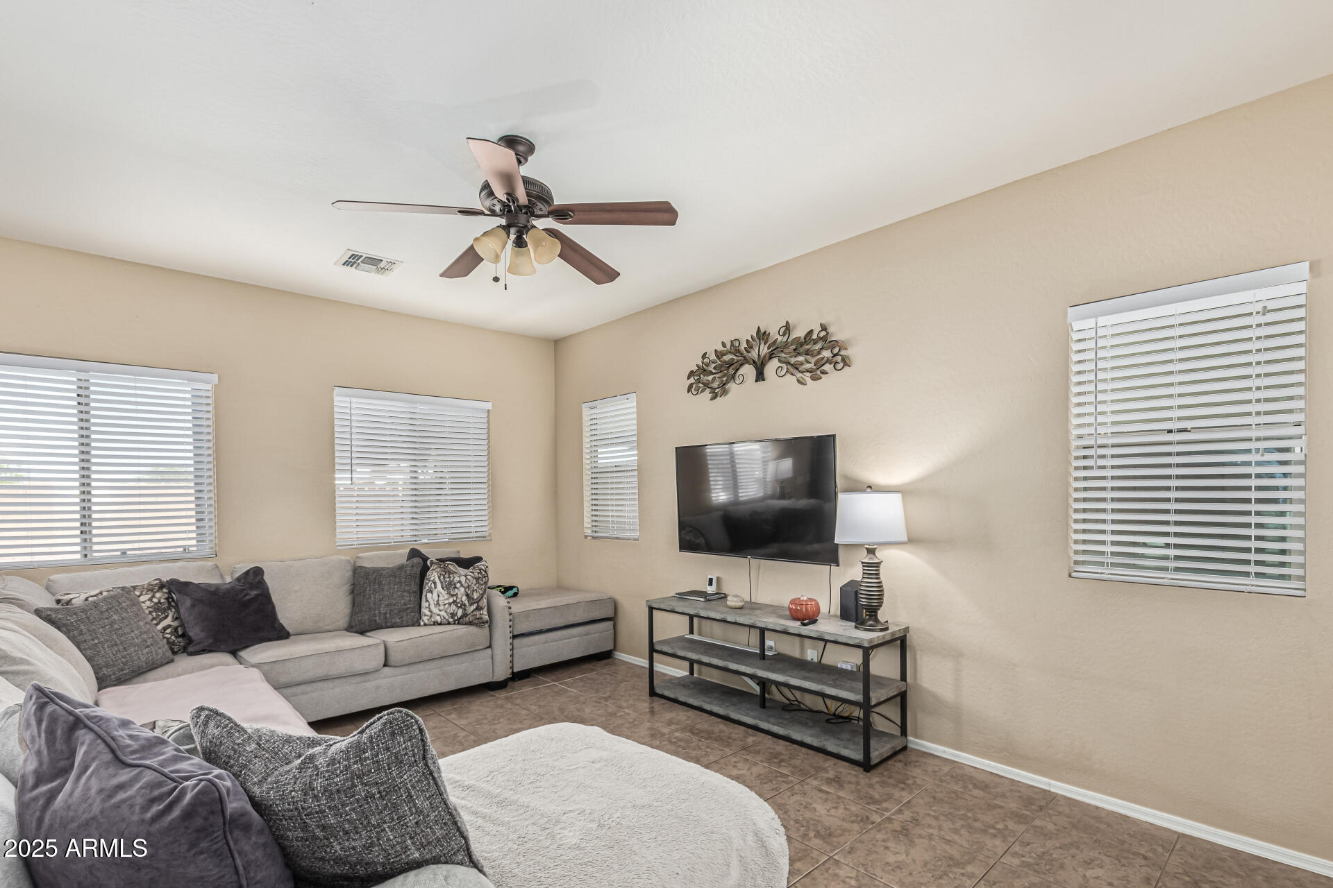 4344 E Alamo Street