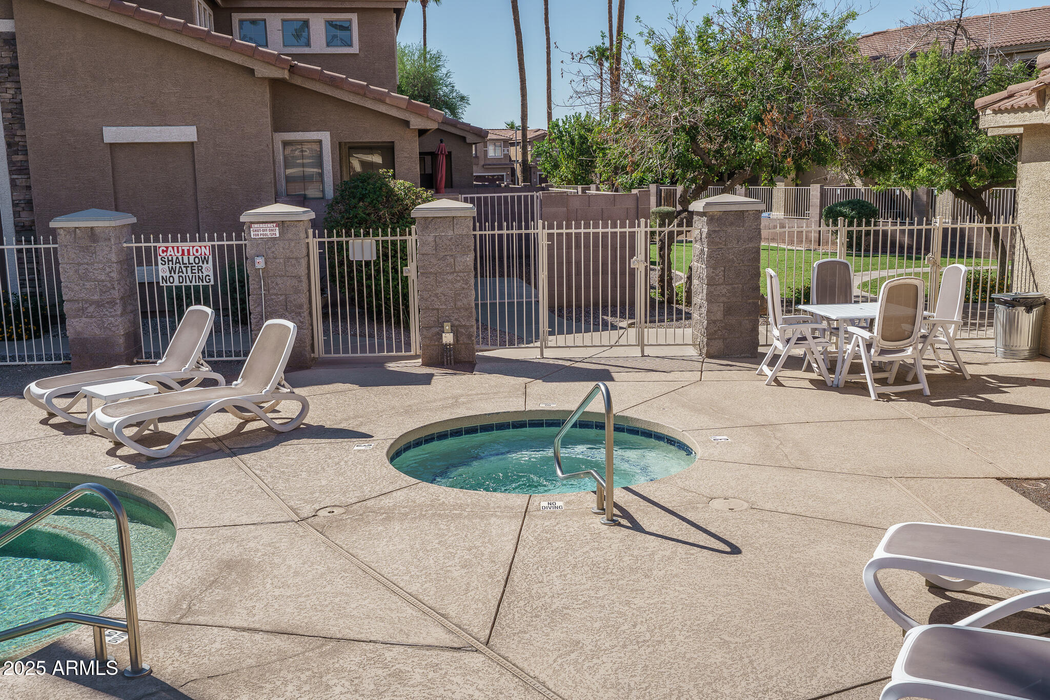 5415 E MCKELLIPS Road, 44