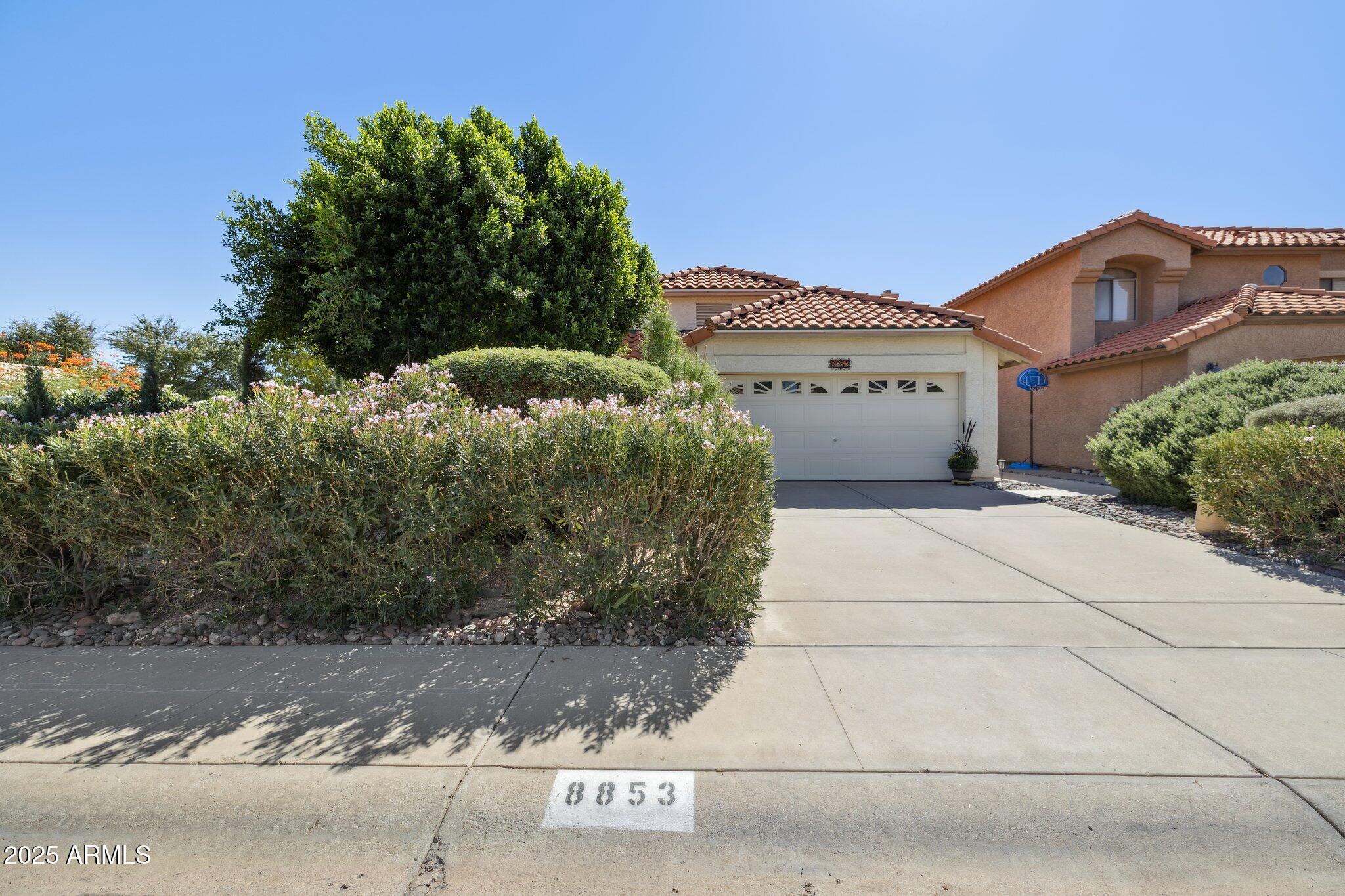 8853 E CHARTER OAK Drive