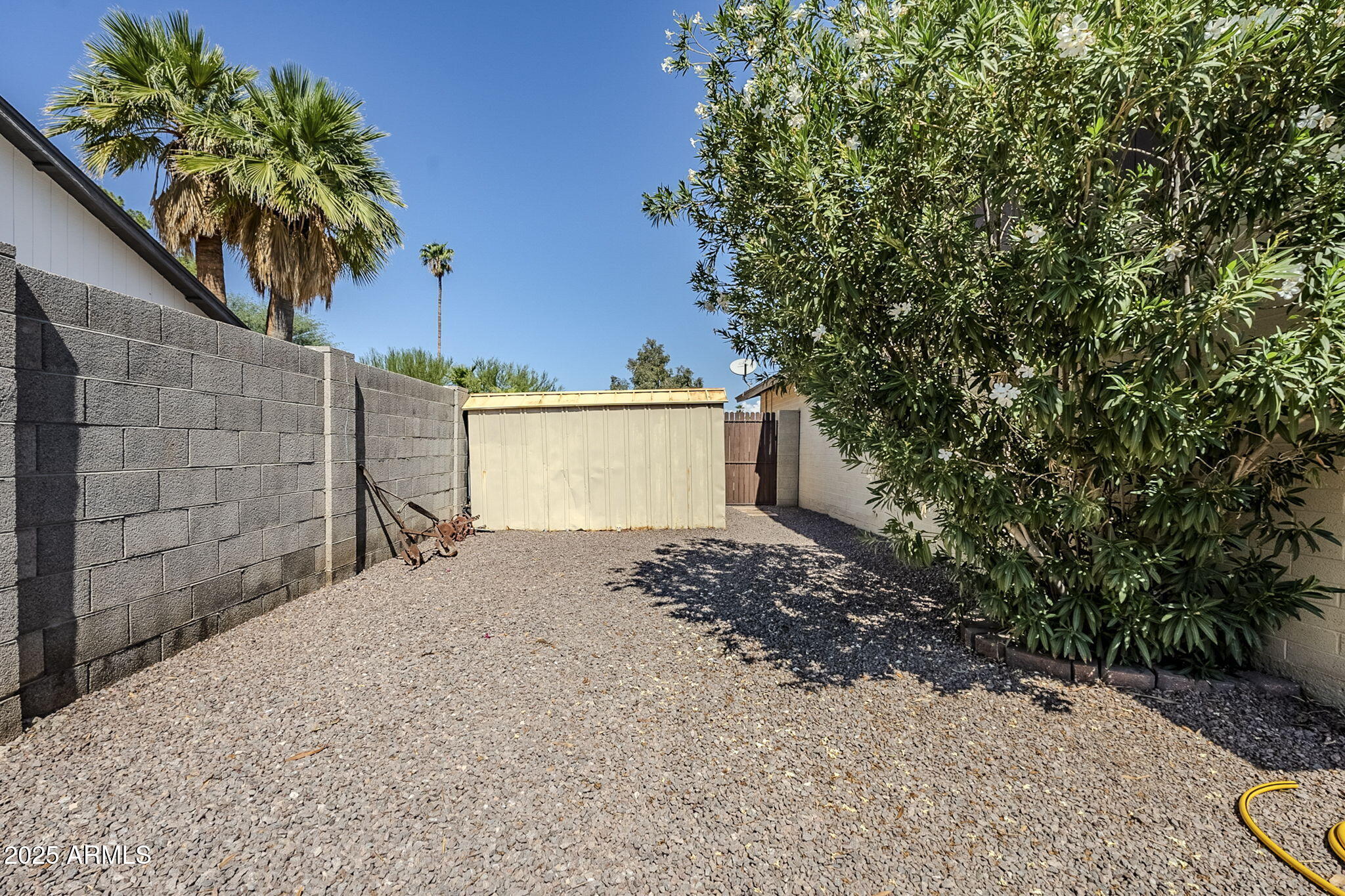 5123 E BECK Lane