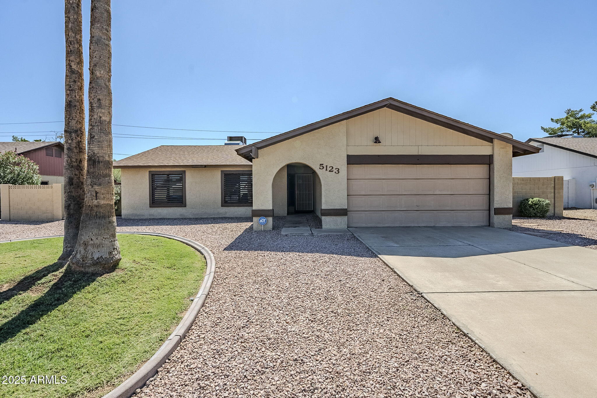 5123 E BECK Lane