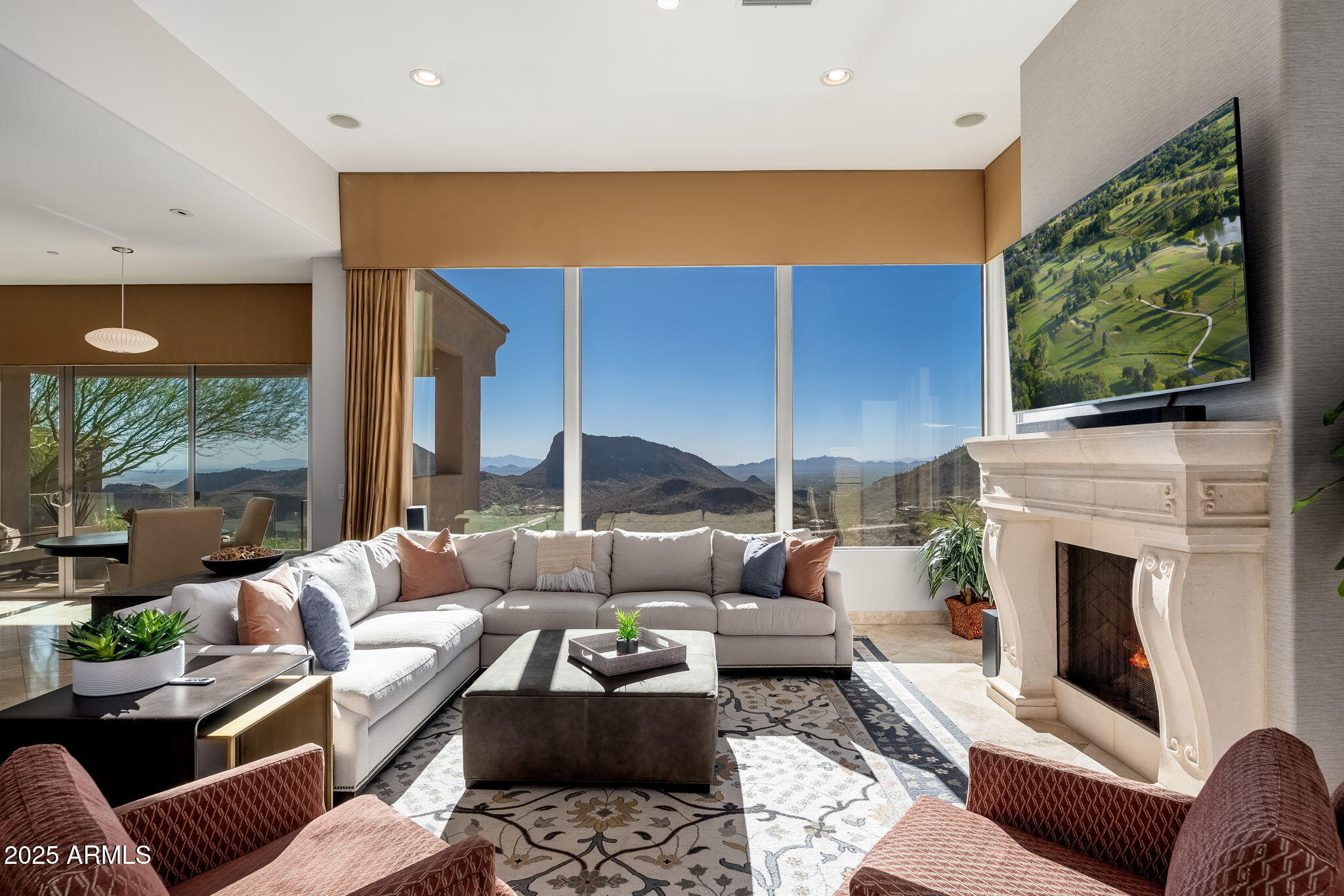 10826 N SKYLINE Drive