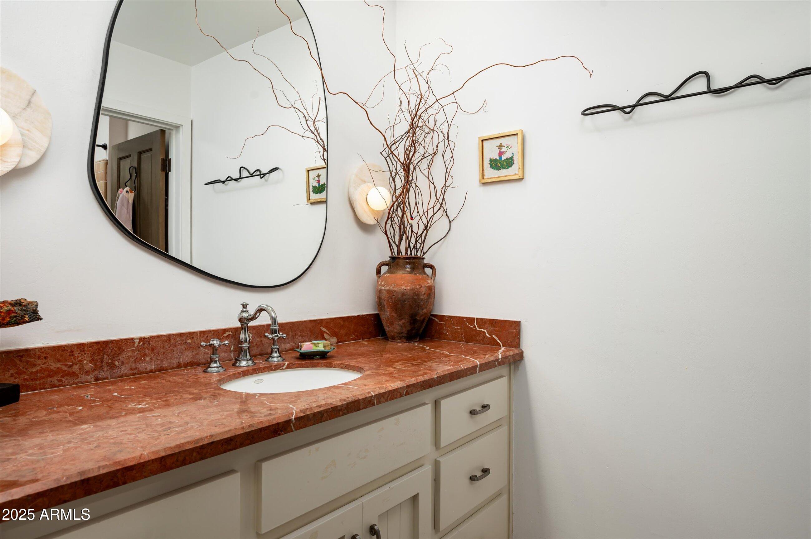 5101 N CASA BLANCA Drive 215