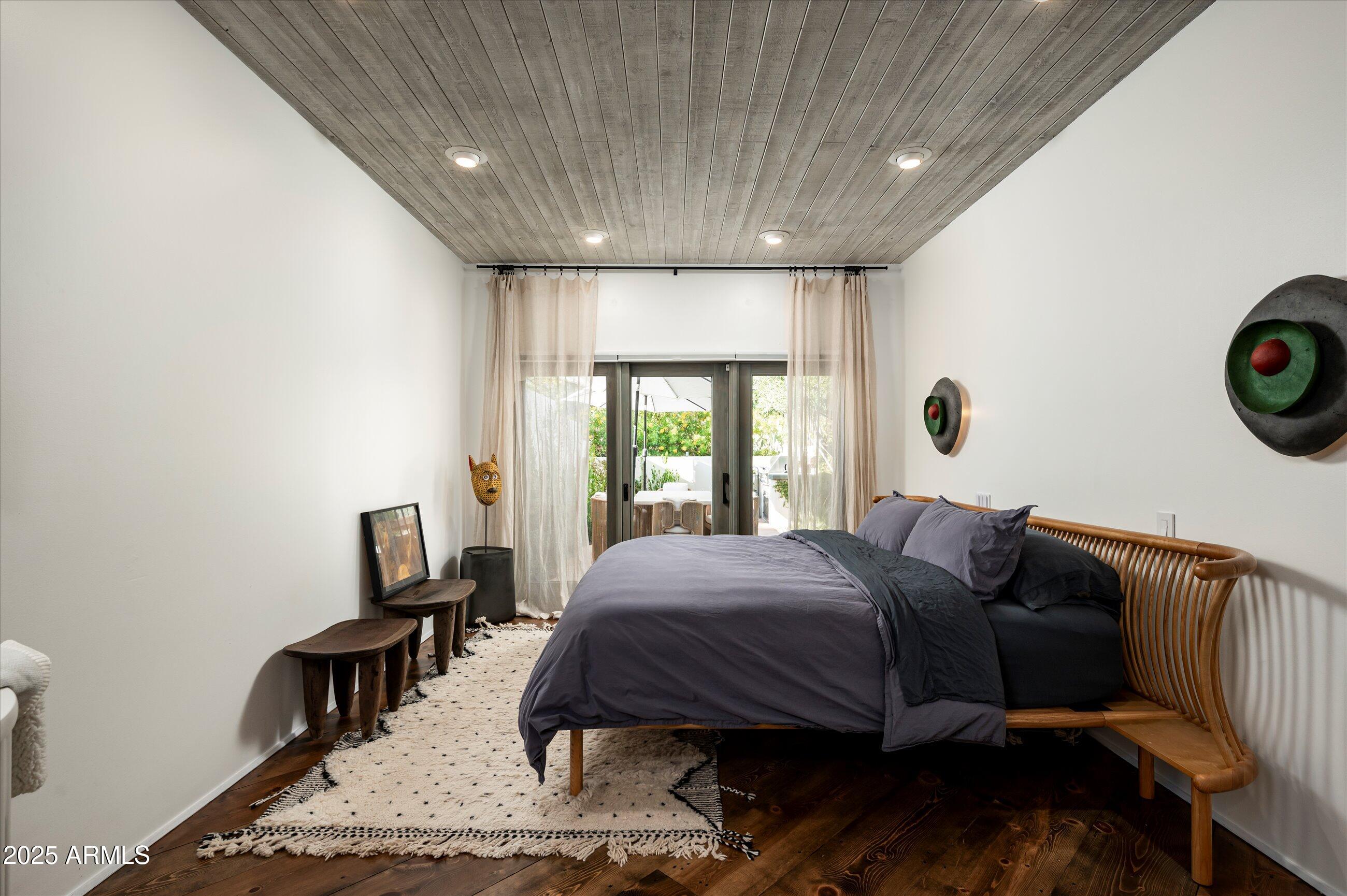 5101 N CASA BLANCA Drive 215