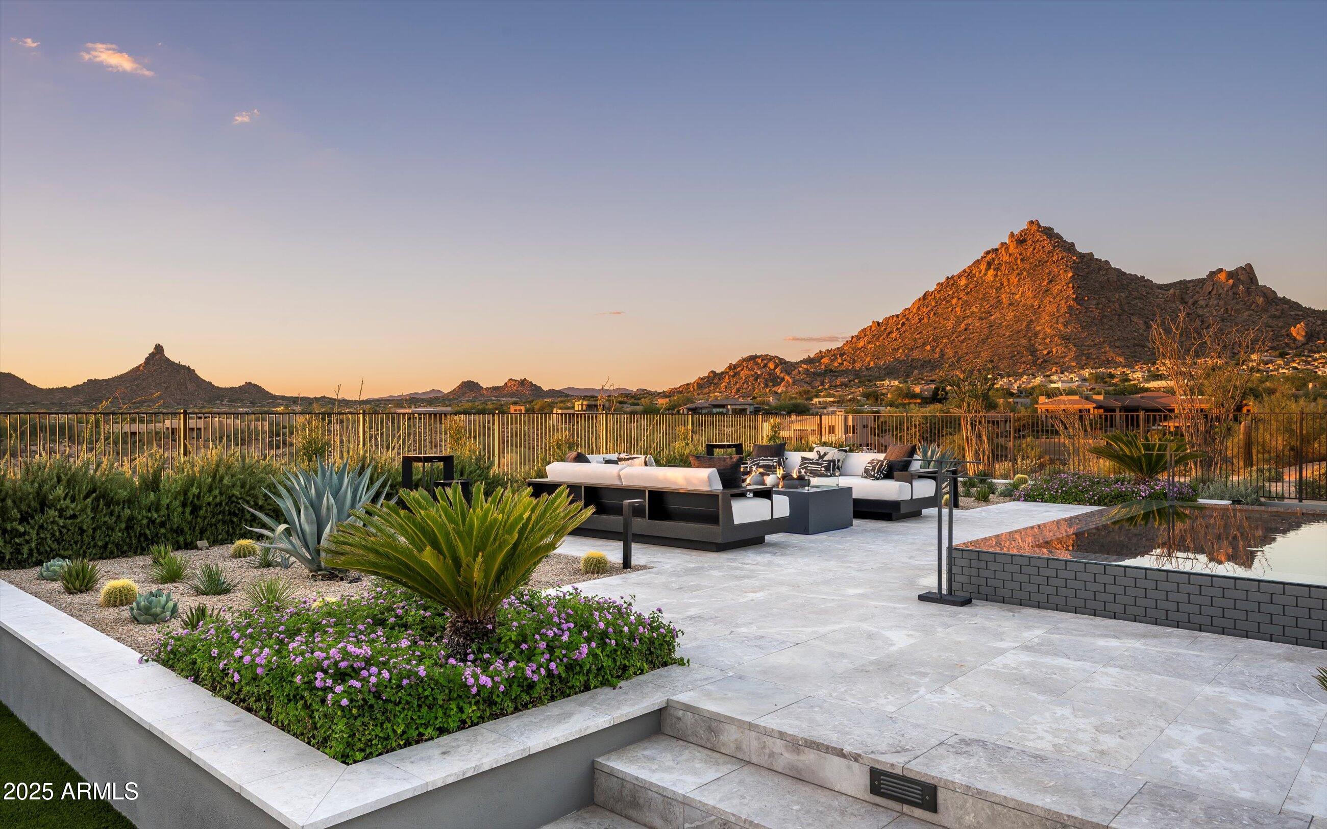 10784 E PINNACLE PEAK Road