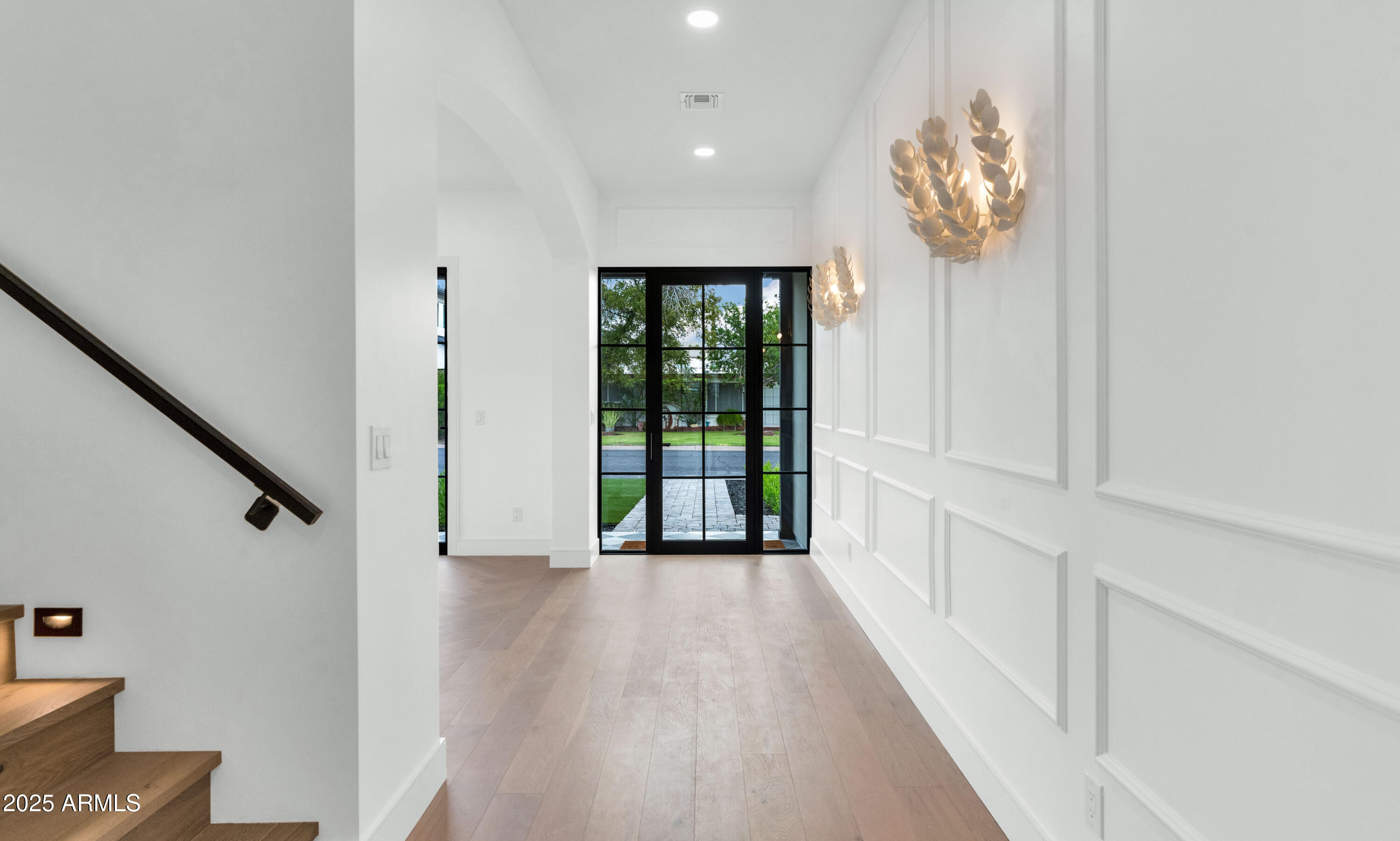 4244 N 45TH Place