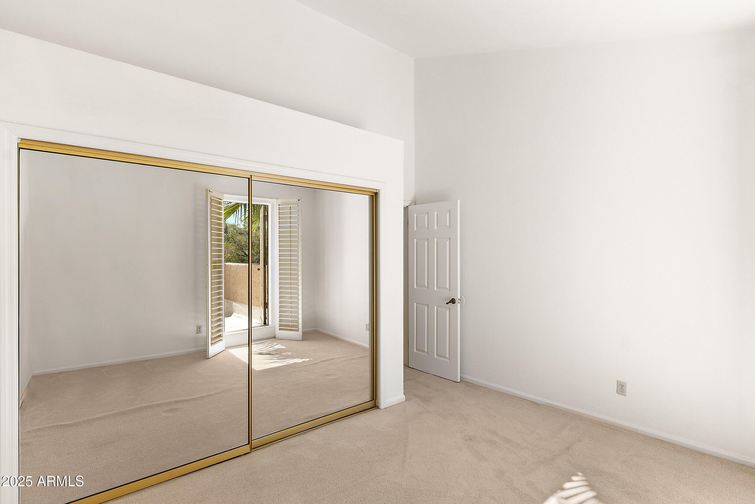 2626 E ARIZONA BILTMORE Circle, 20