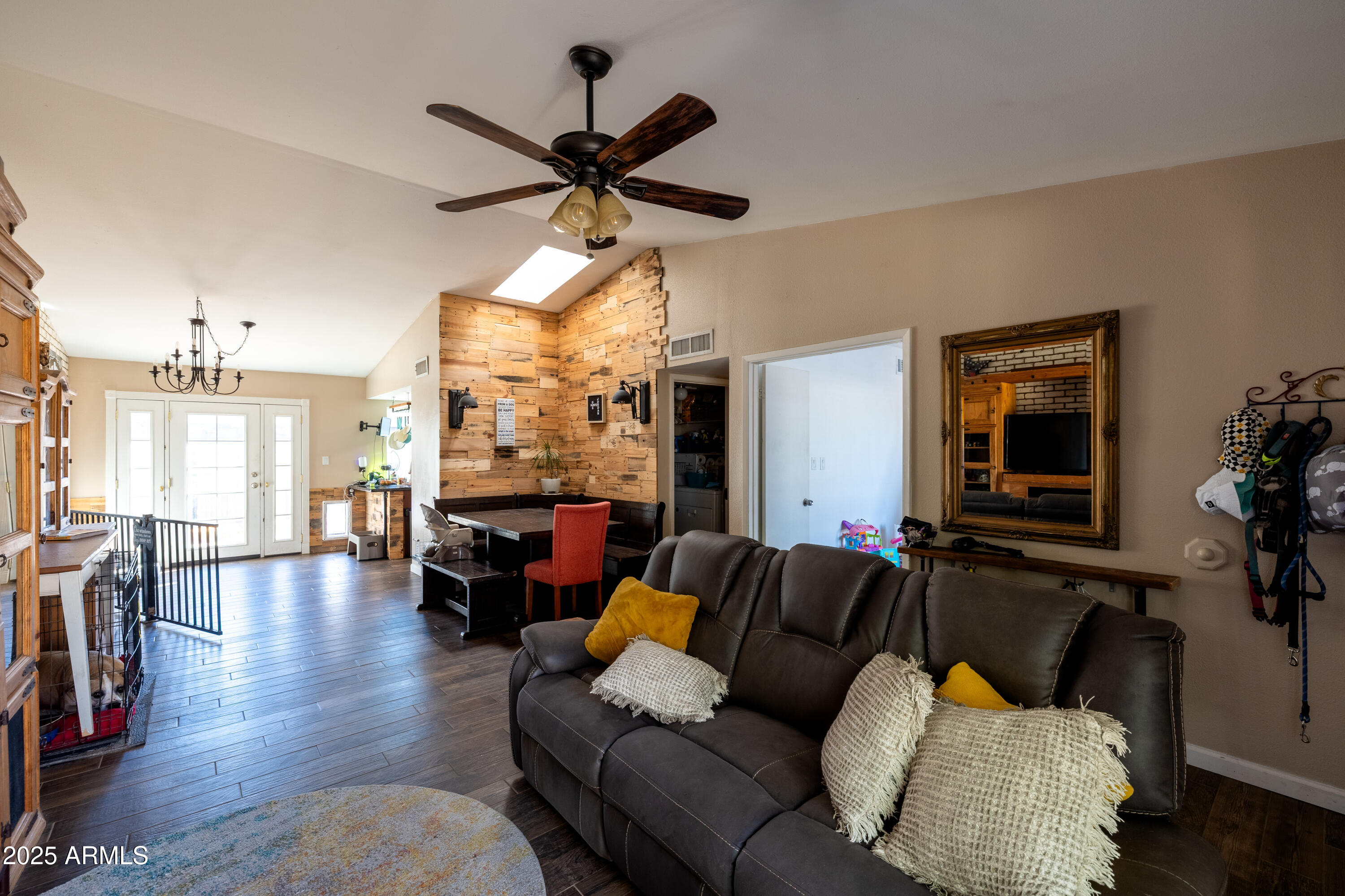 5209 W PALO VERDE Avenue