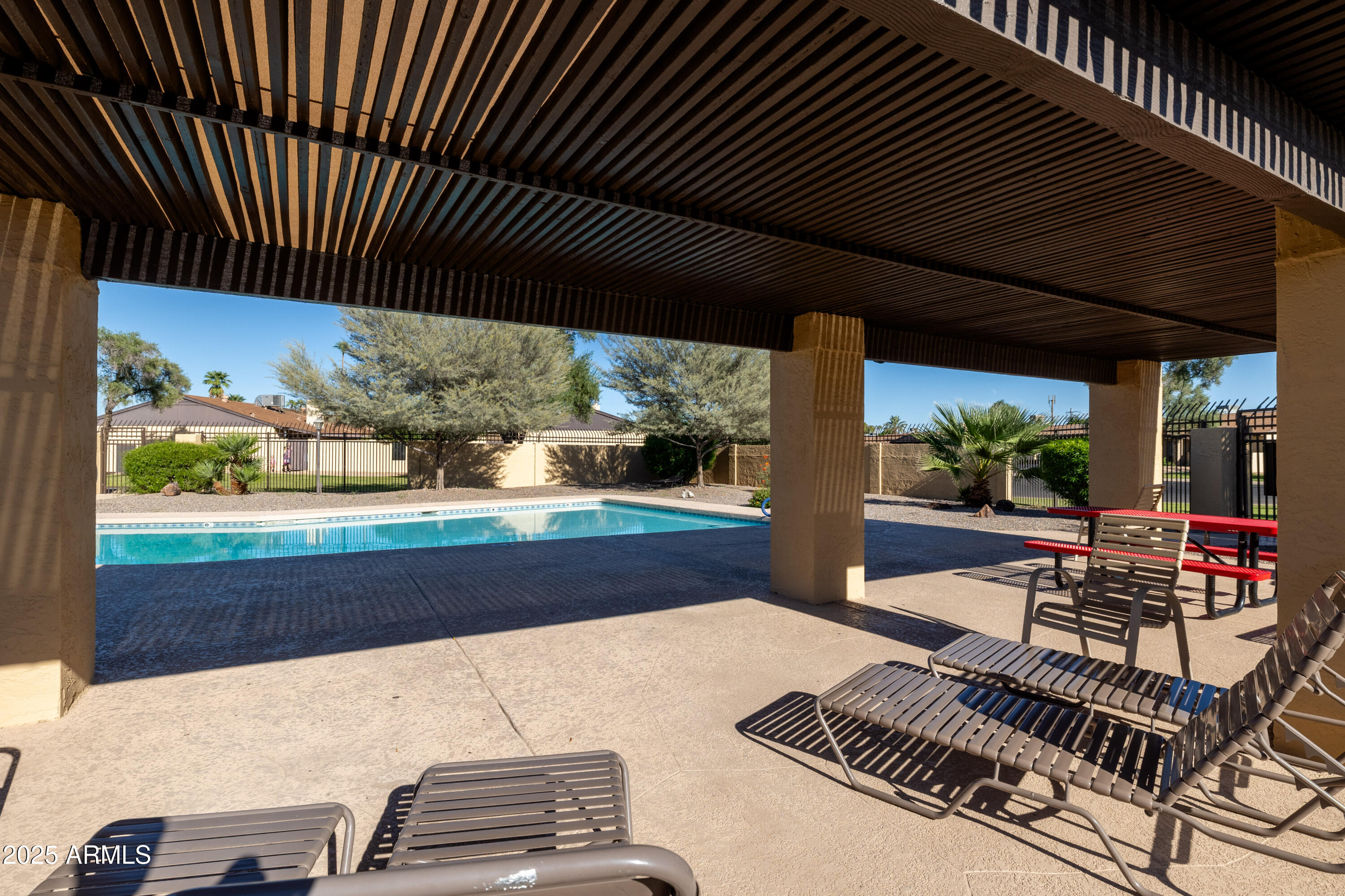5209 W PALO VERDE Avenue