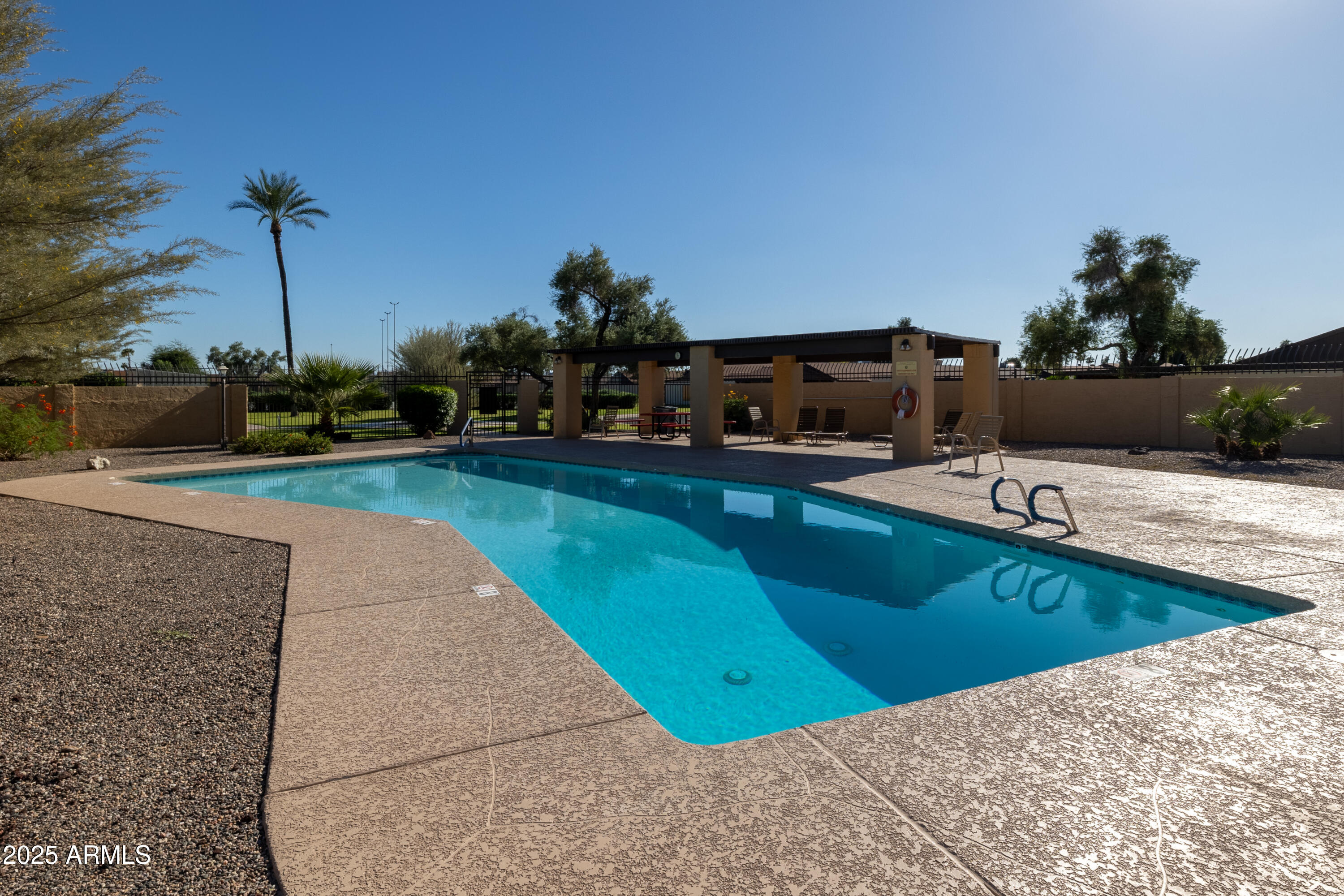 5209 W PALO VERDE Avenue