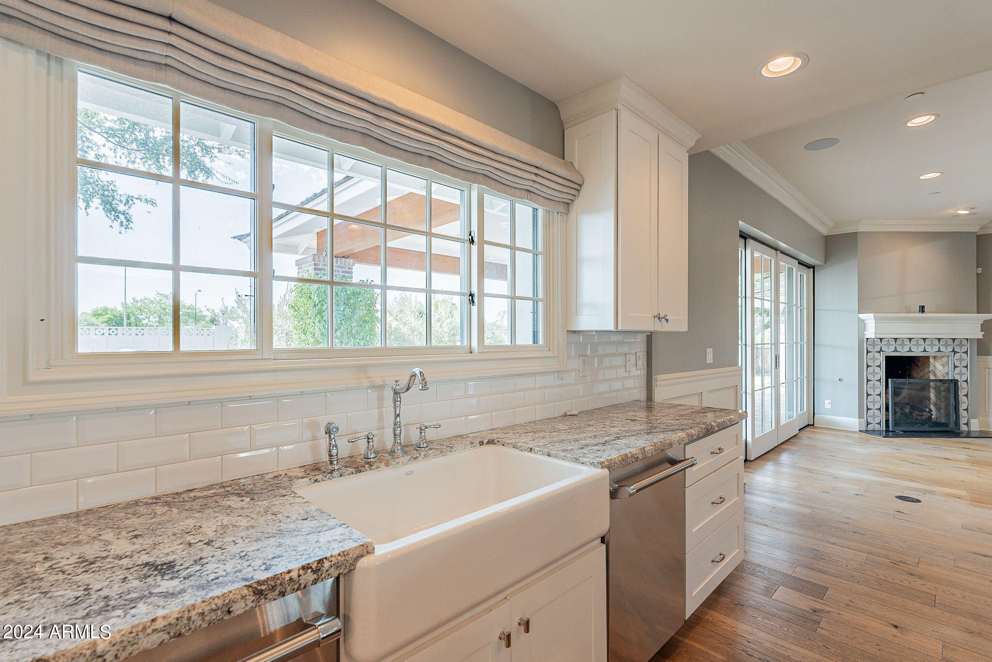 6433 E Calle Camelia