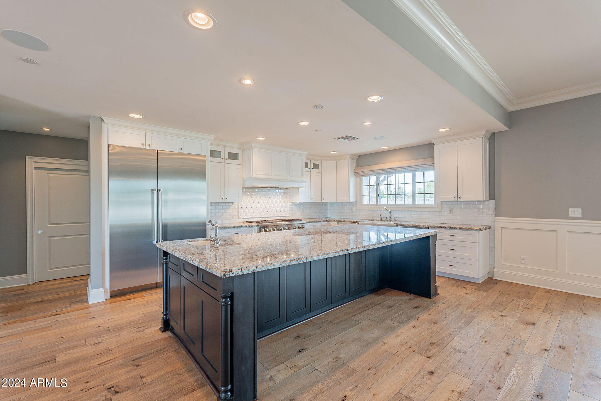 6433 E Calle Camelia