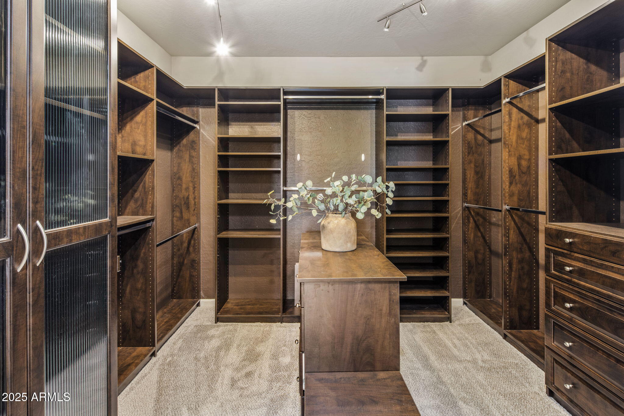 315 E MARY Lane