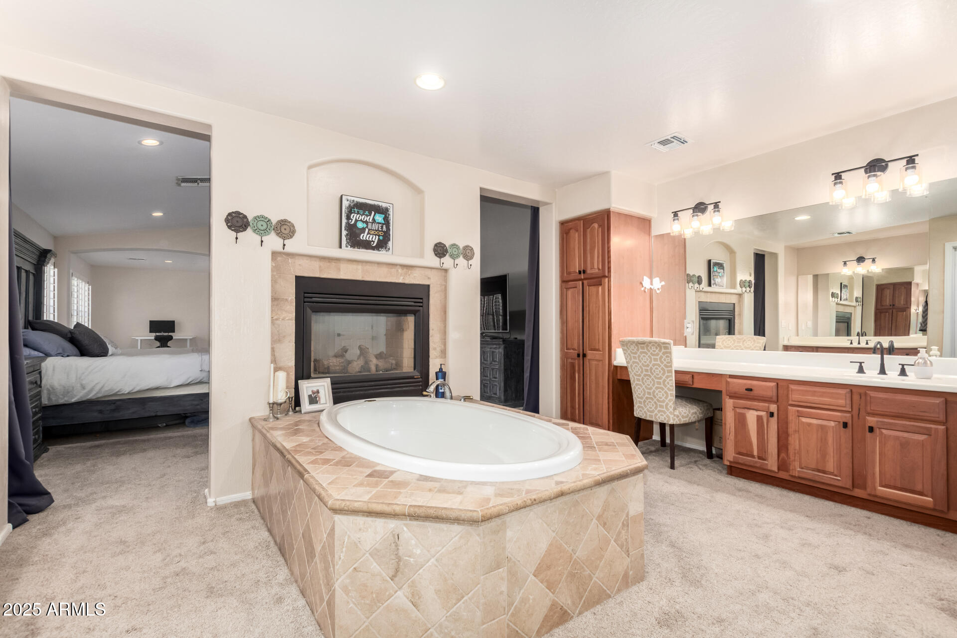 9660 W BENT TREE Drive