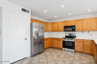 4548 W VILLA THERESA Drive